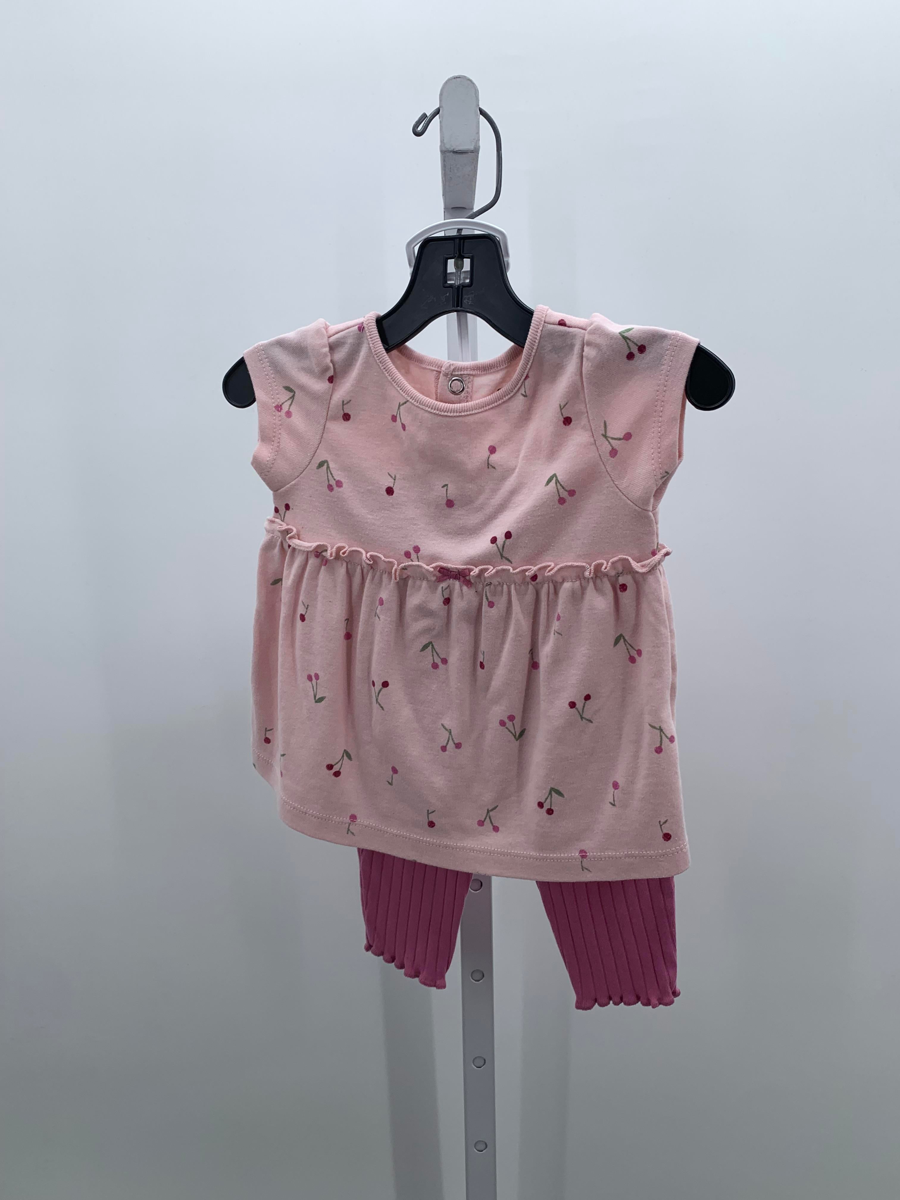 Carters Size 6-9 mon Girls 2 Pieces