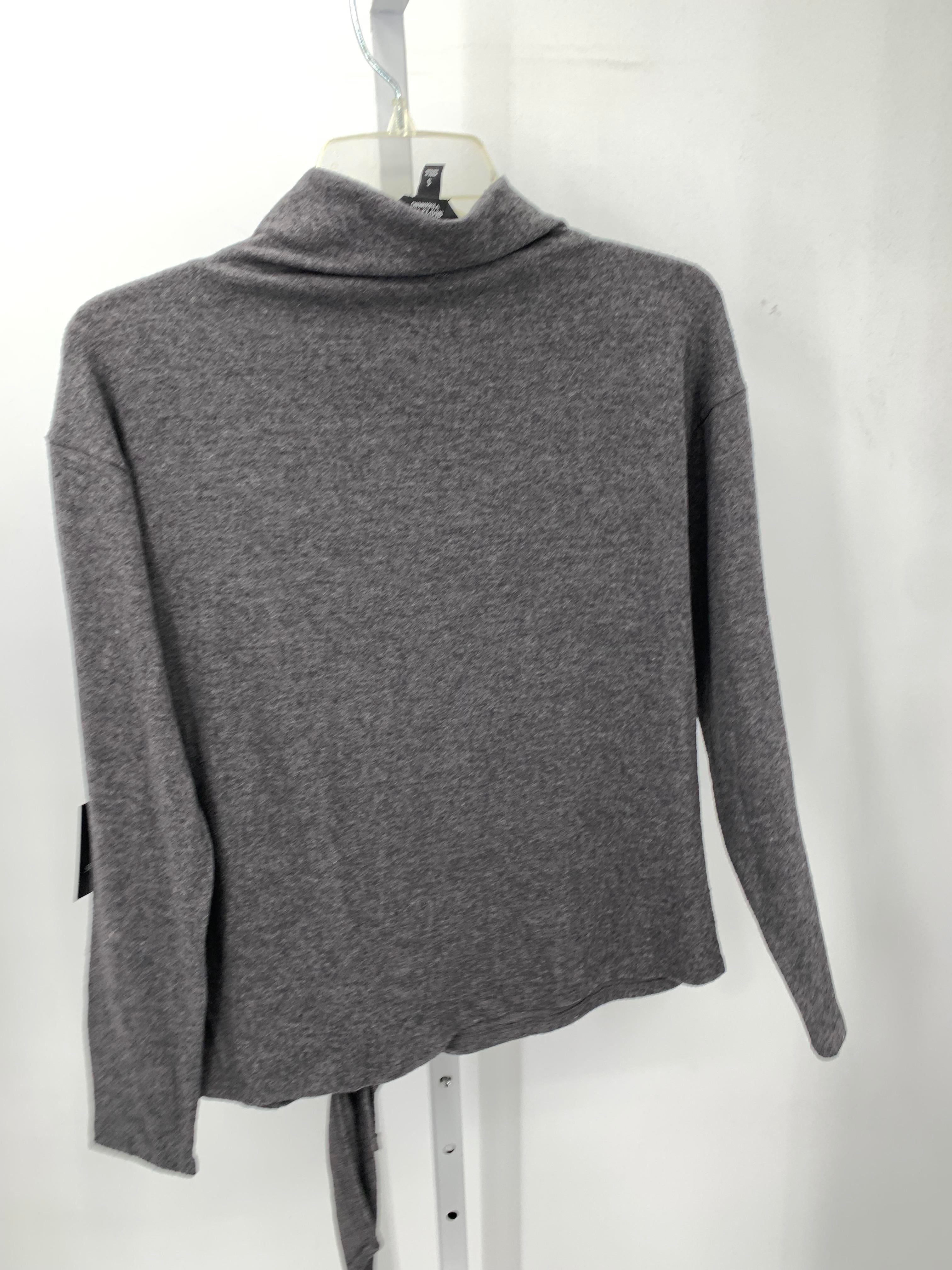 Vera Wang Size Small Misses Long Slv Sweater