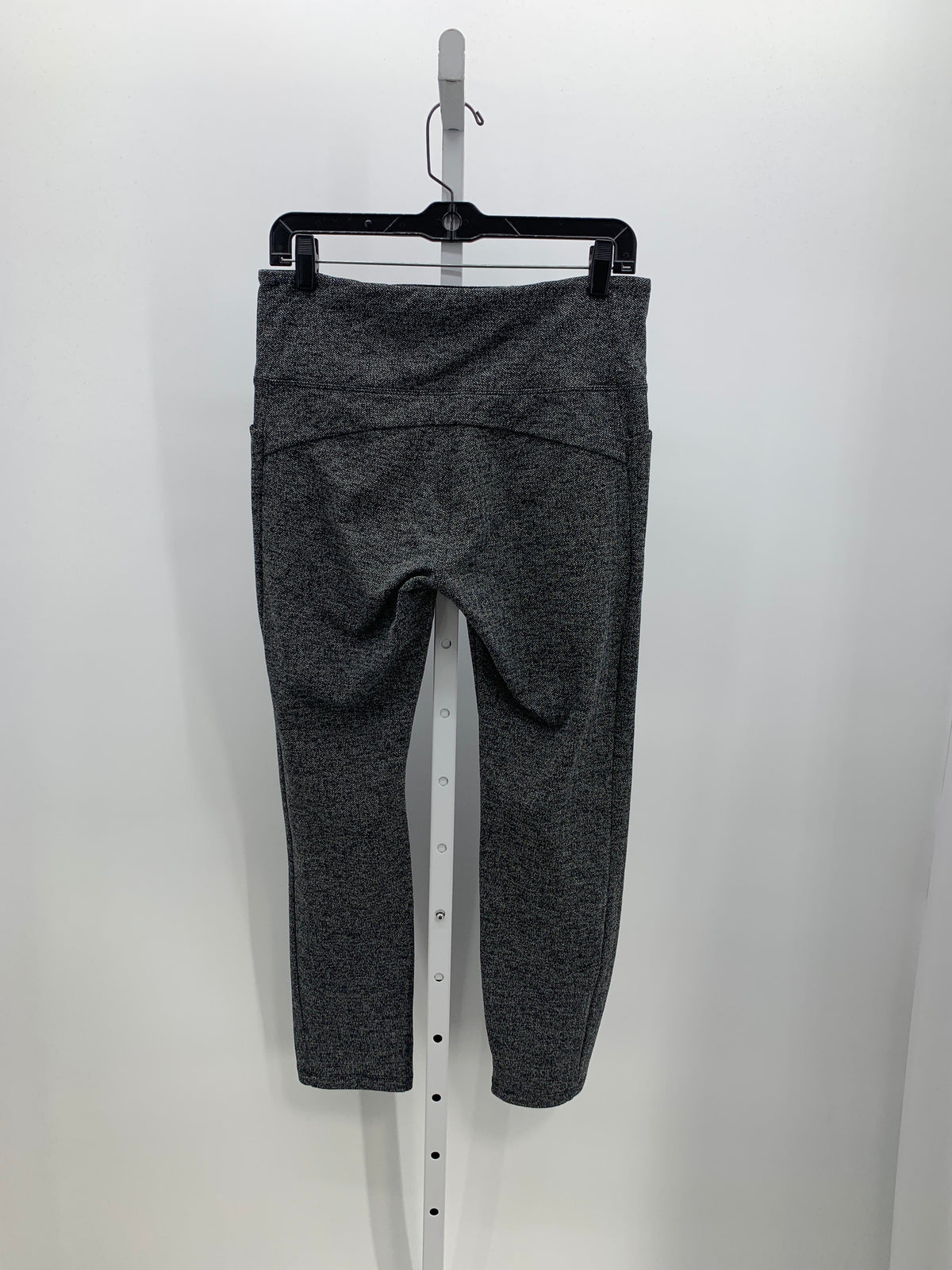 Athleta Size Medium Misses Pants