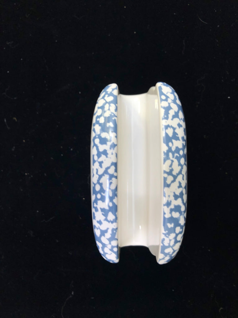 WHITE CERAMIC NAPKIN HOLDER W/BLUE HEART.