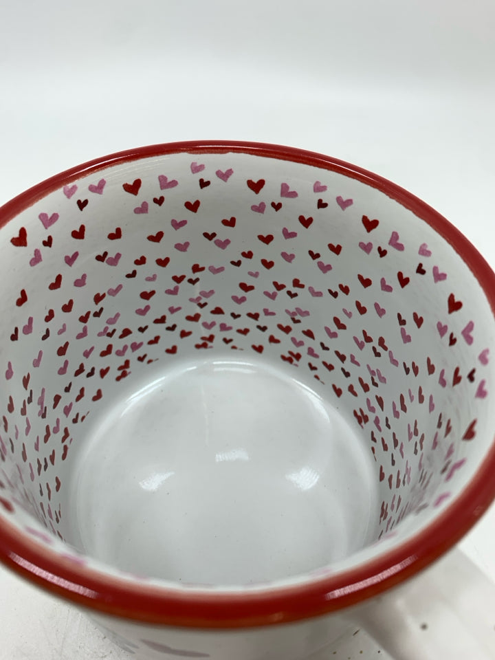 PANDA W/LOVE HEART MUG.