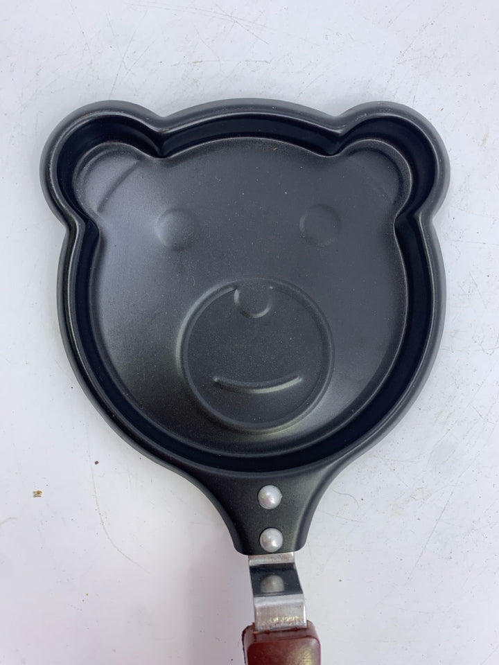 SMALL TEDDY BEAR PAN.