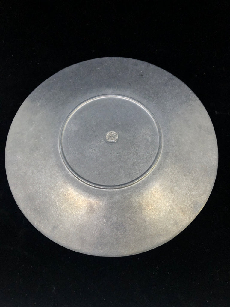 METAL SERVING PLATTER W/ FRUIT MOTIF.