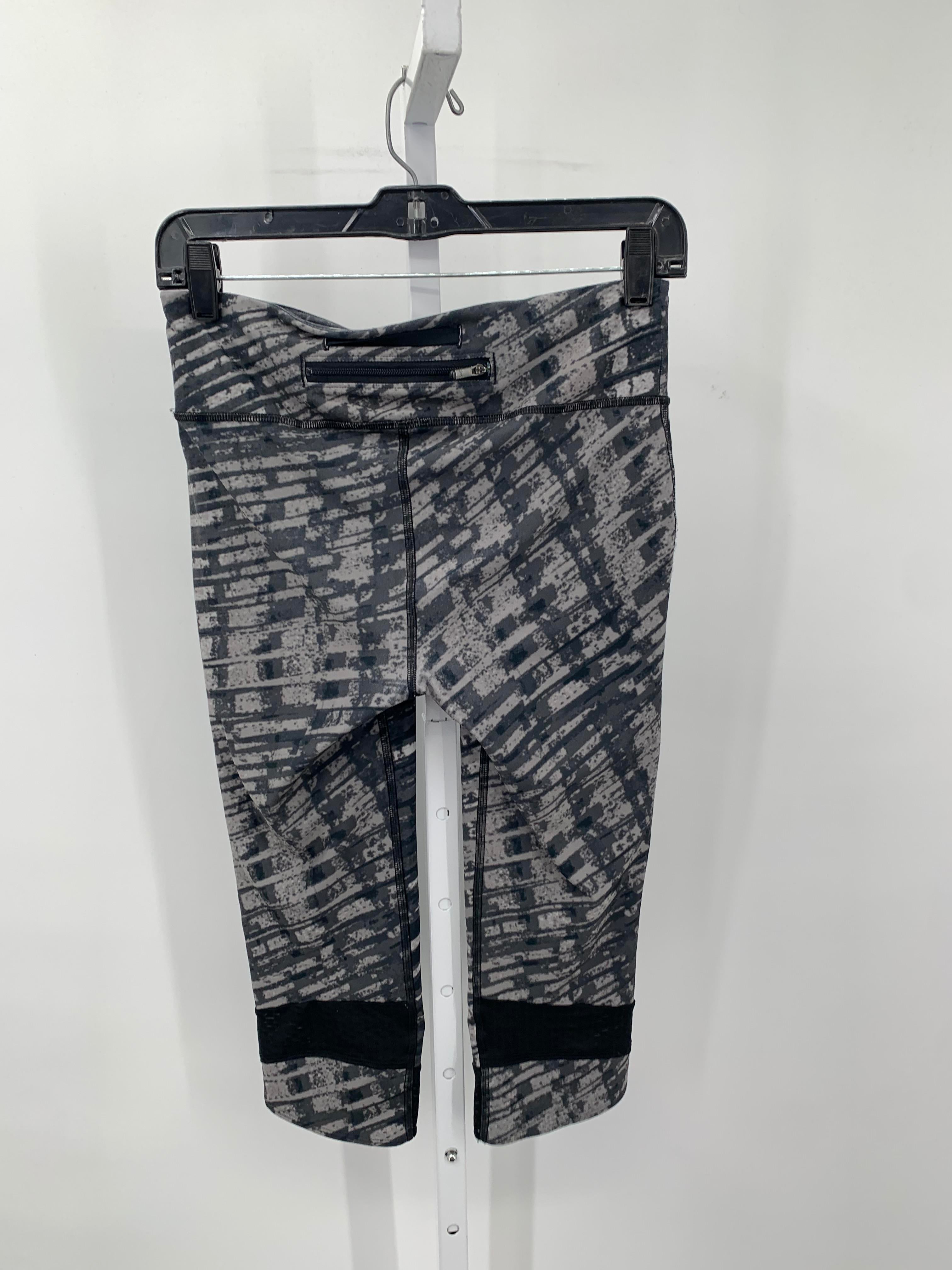 Under Armour Size Small Misses Leggings