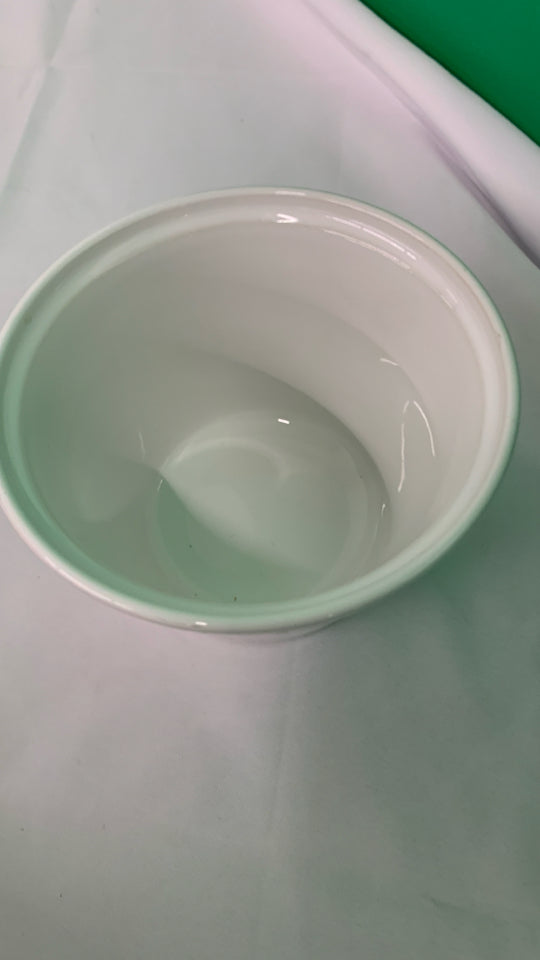 SMALL WHITE POPCORN BOWL.
