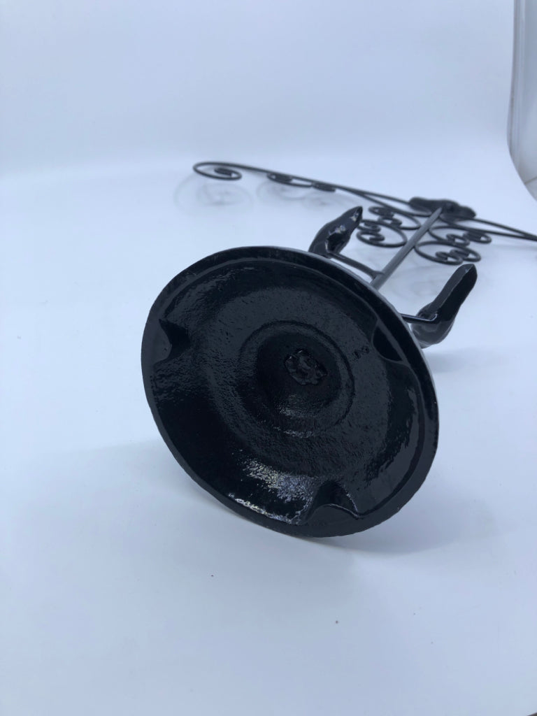 BLACK METAL BIRD JEWELRY HOLDER.