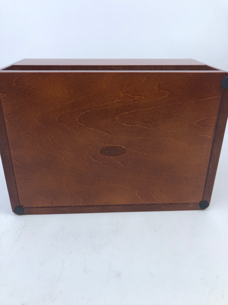 CHERRY WOOD DIVIDED DESK ORGANIZER.