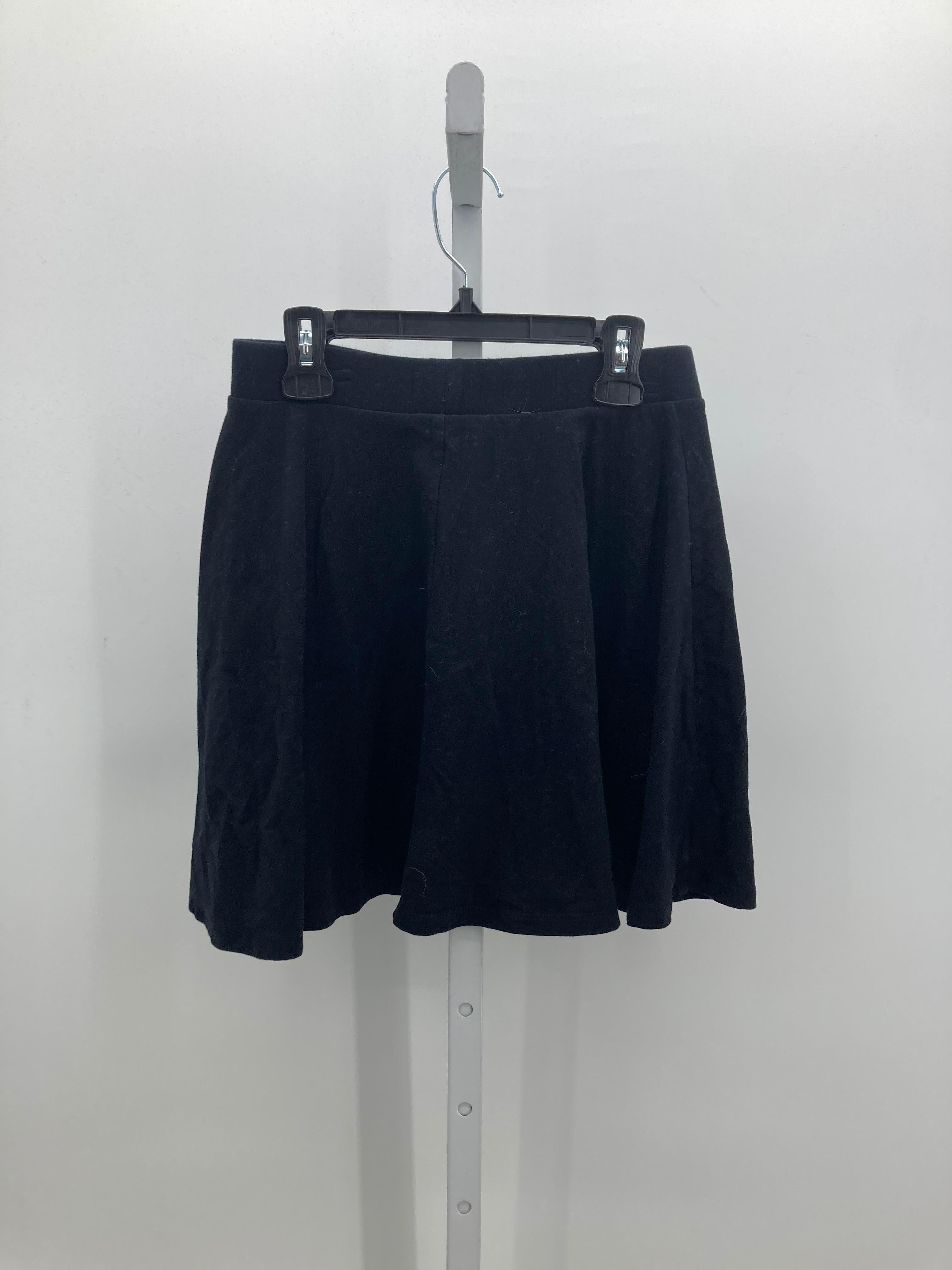 SO Size Medium Juniors Skirt
