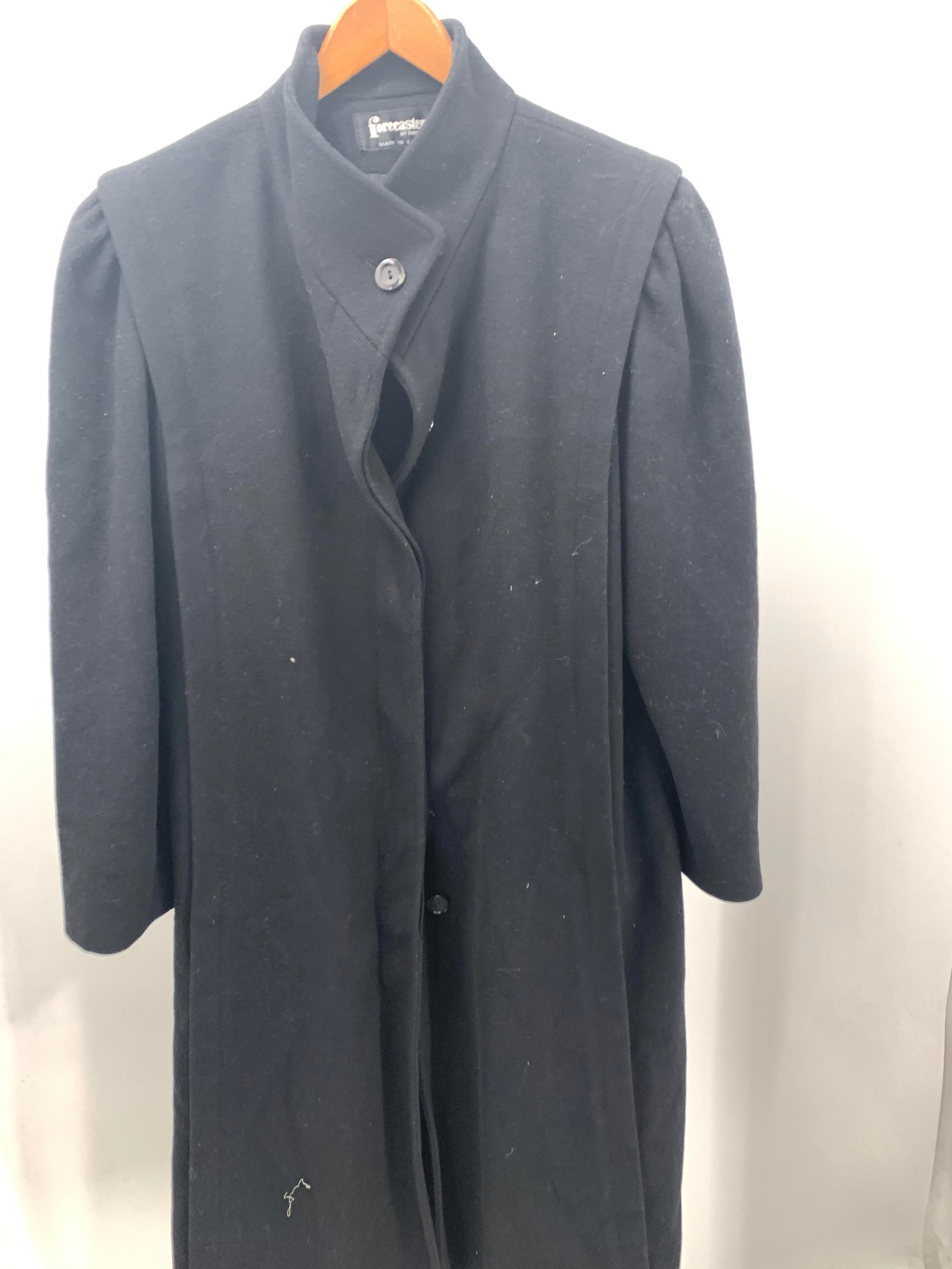 Forecaster Size 16 Misses Winter Coat