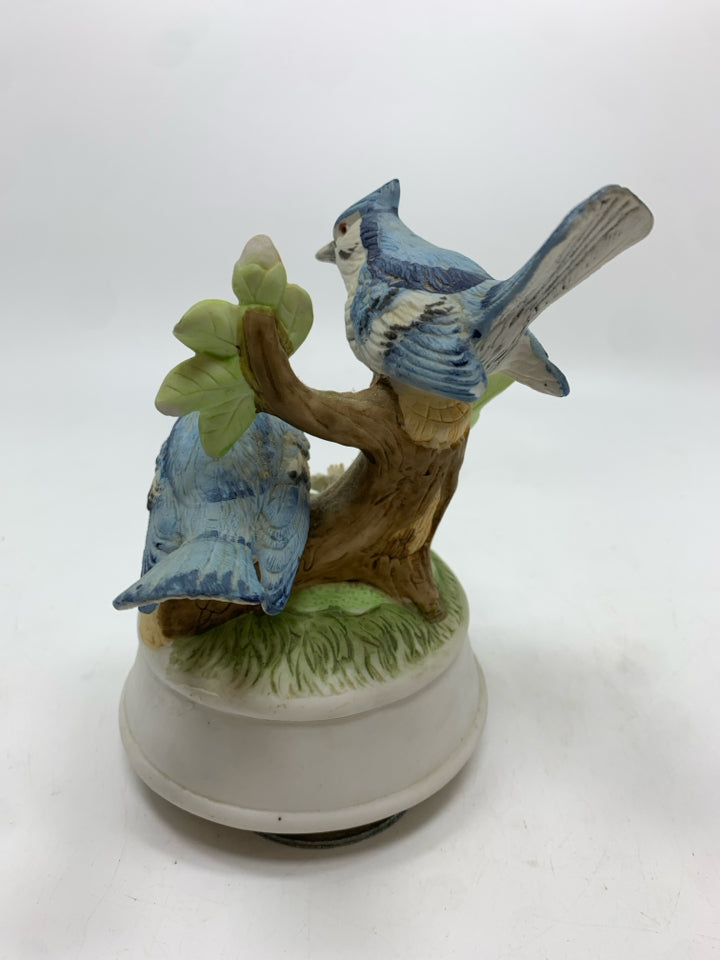 BLUE BIRD PORCELAIN MUSIC BOX.