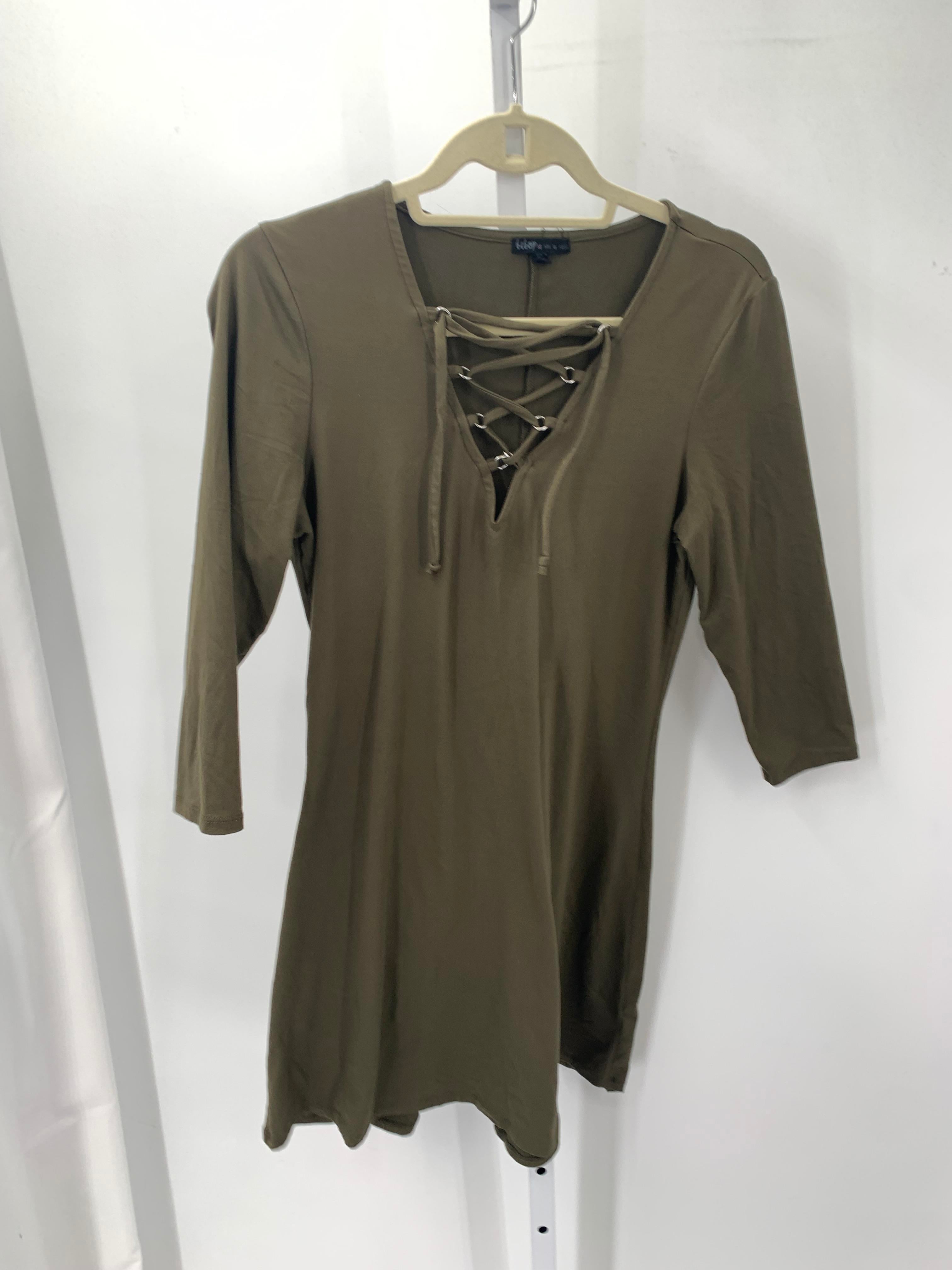 Be Bop Size Medium Juniors Long Sleeve Dress