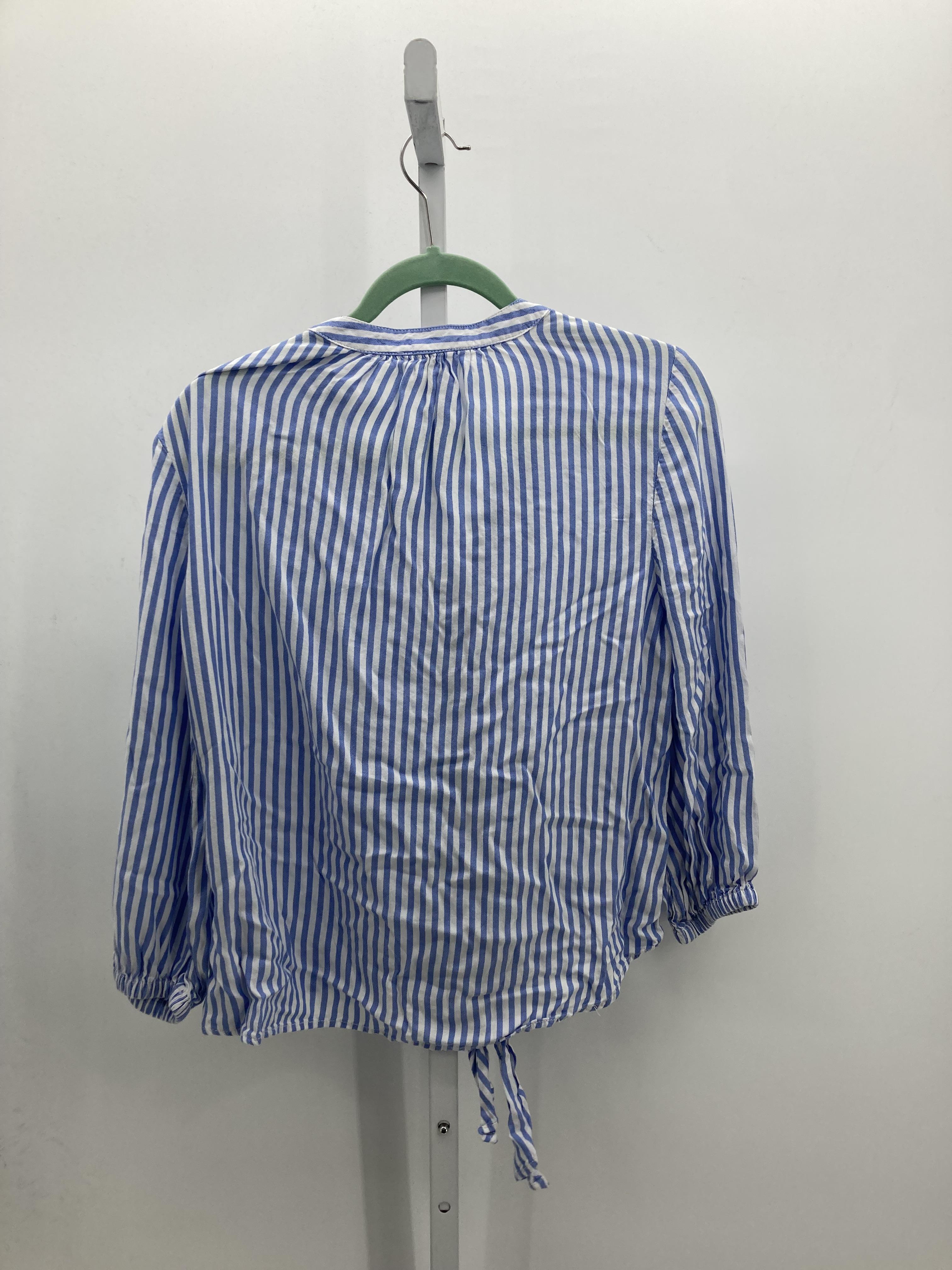 Size Medium Misses 3/4 Sleeve Shirt