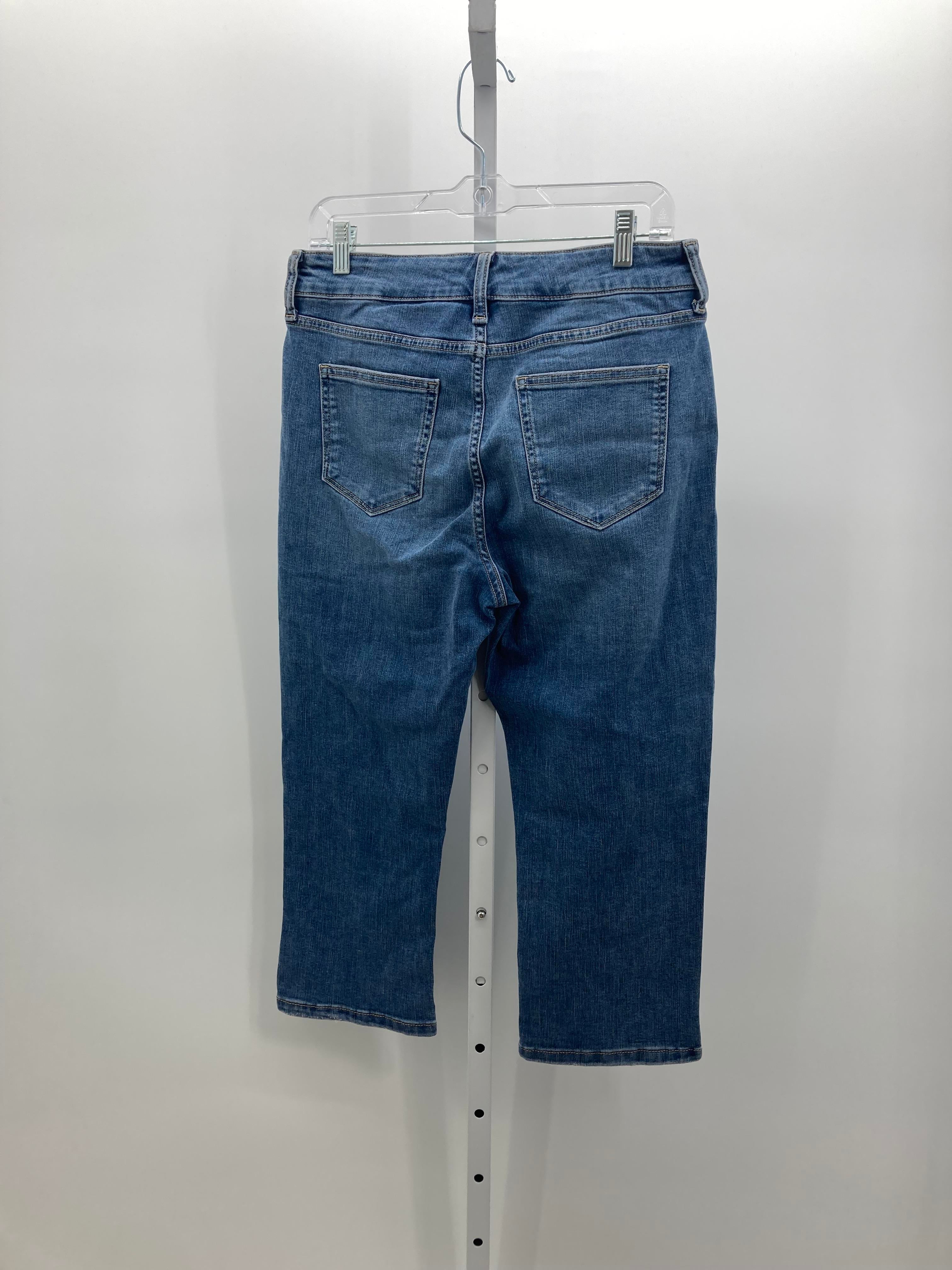 St. Johns Bay Size 8 Misses Capri Pants