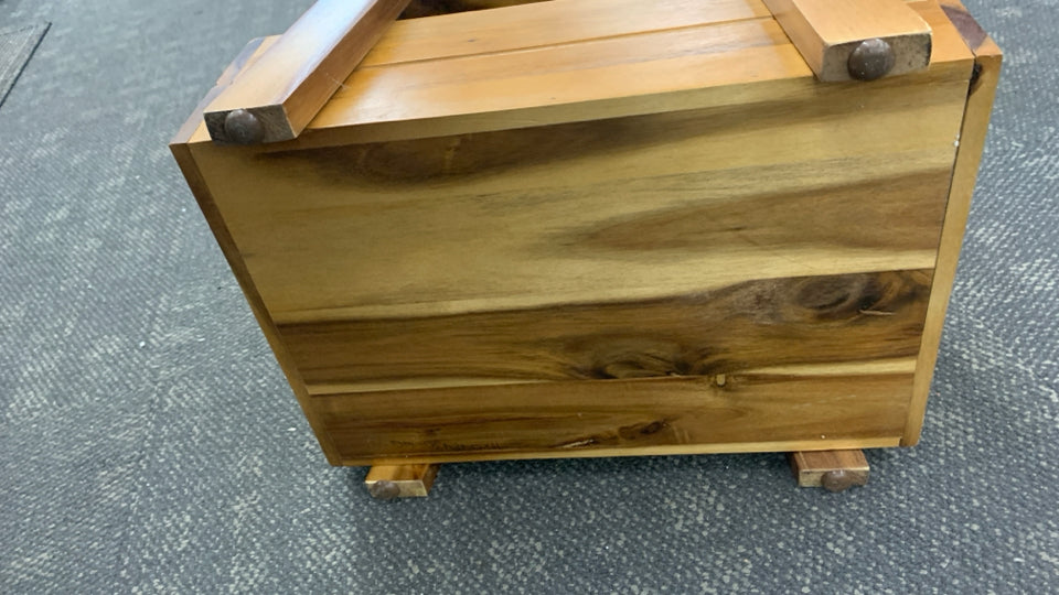 3-TIER WOODEN TOWER SHELF.