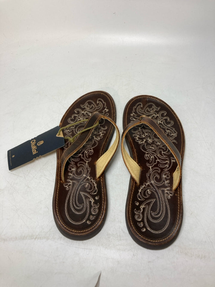 Olukai Panilo Leather Flip FLop Sandals