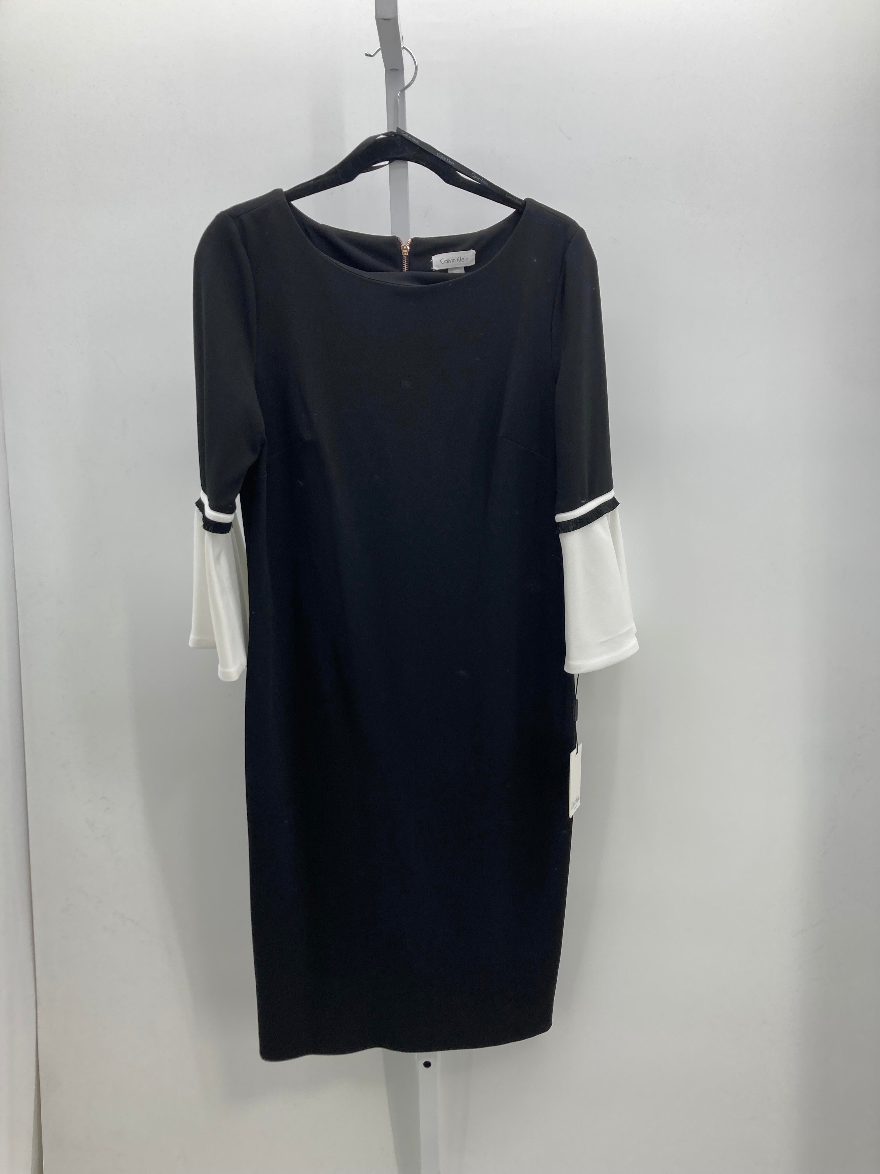 Calvin Klein Size 12 Misses 3/4 Sleeve Dress