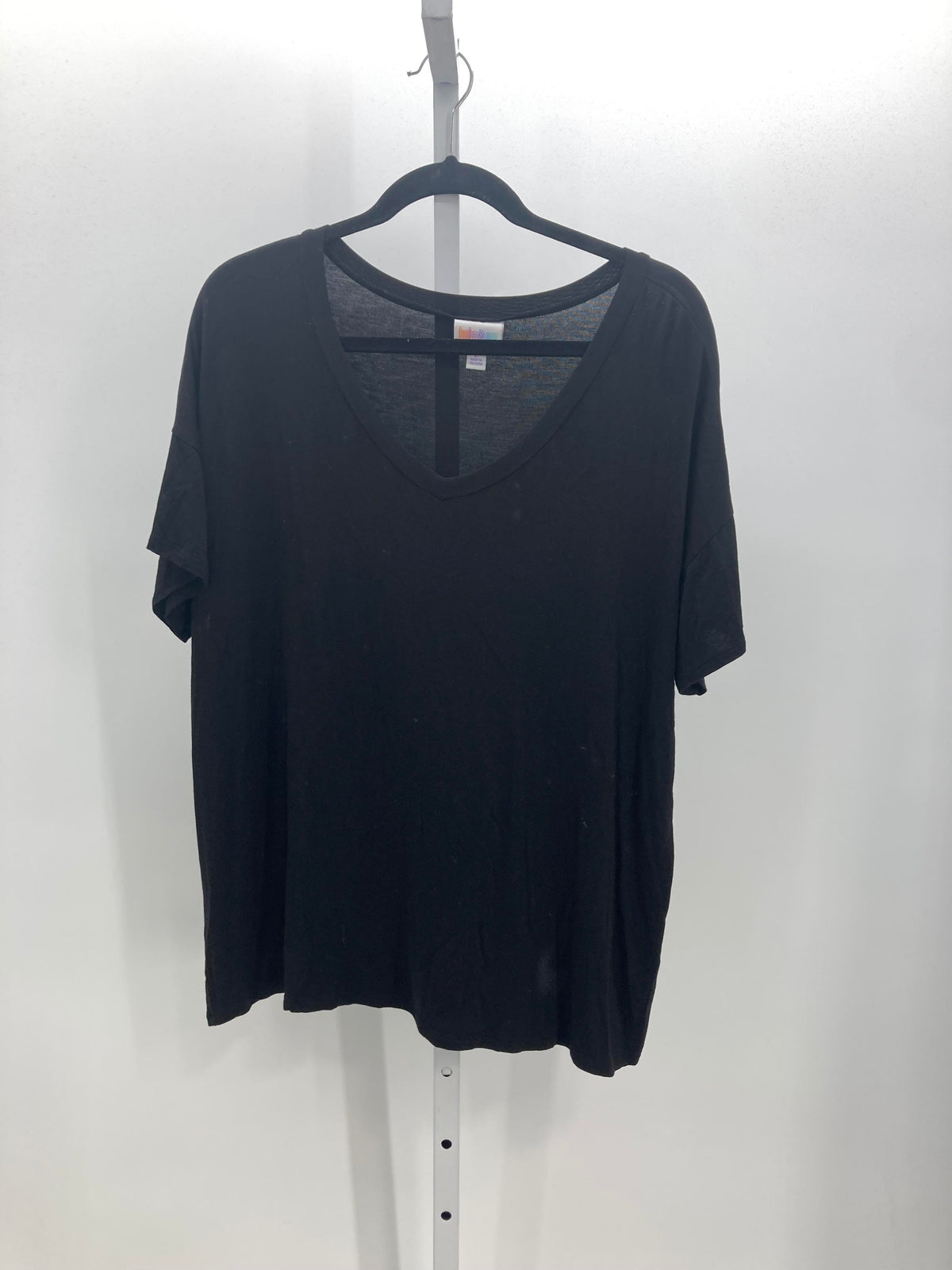 Lularoe Size Large Misses Short Sleeve Shirt