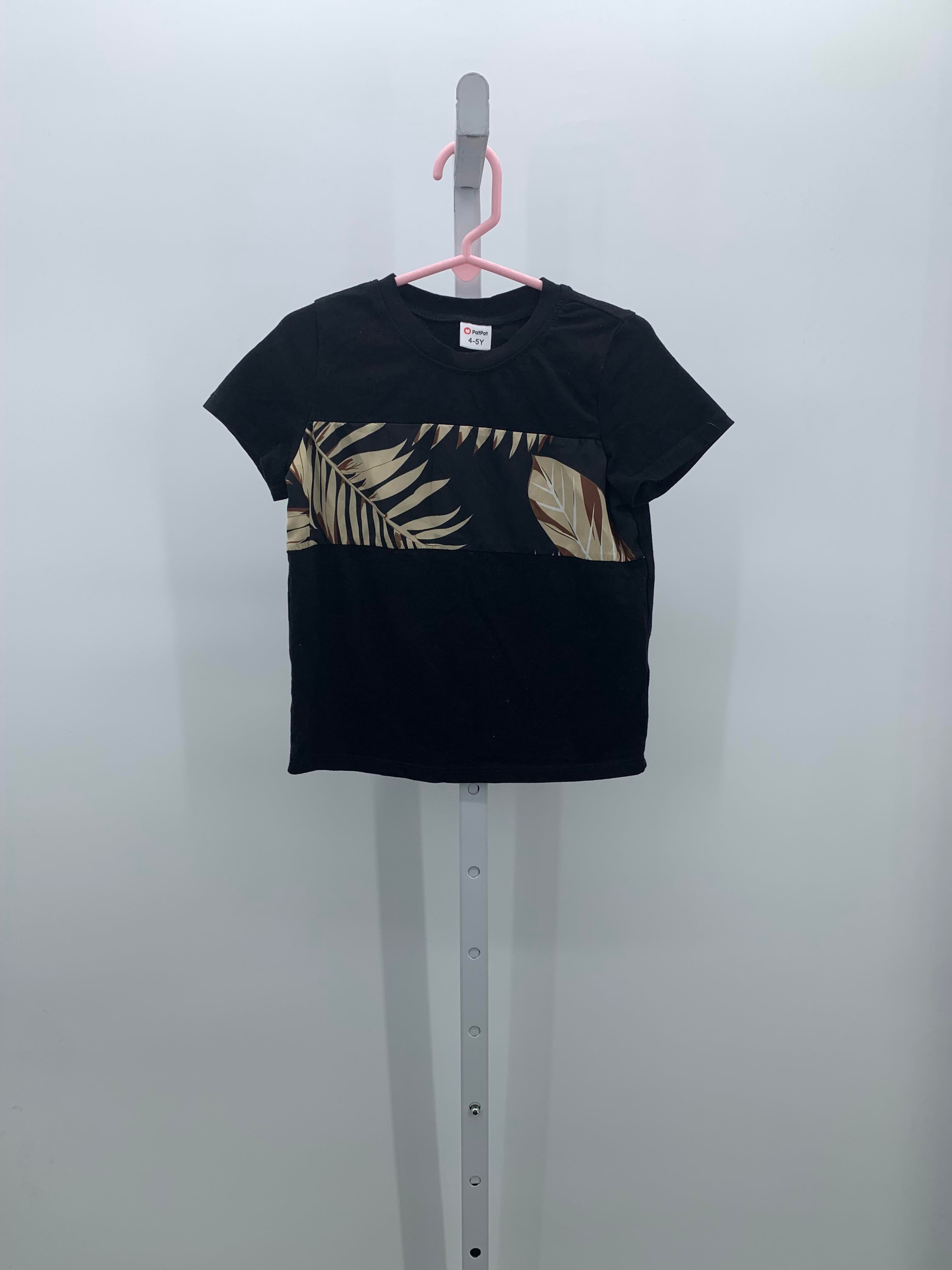 Size 4-5 Girls Short Sleeve Shirt
