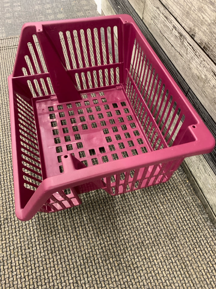 MAROON STACKABLE PLASTIC STORAGE CRATE.