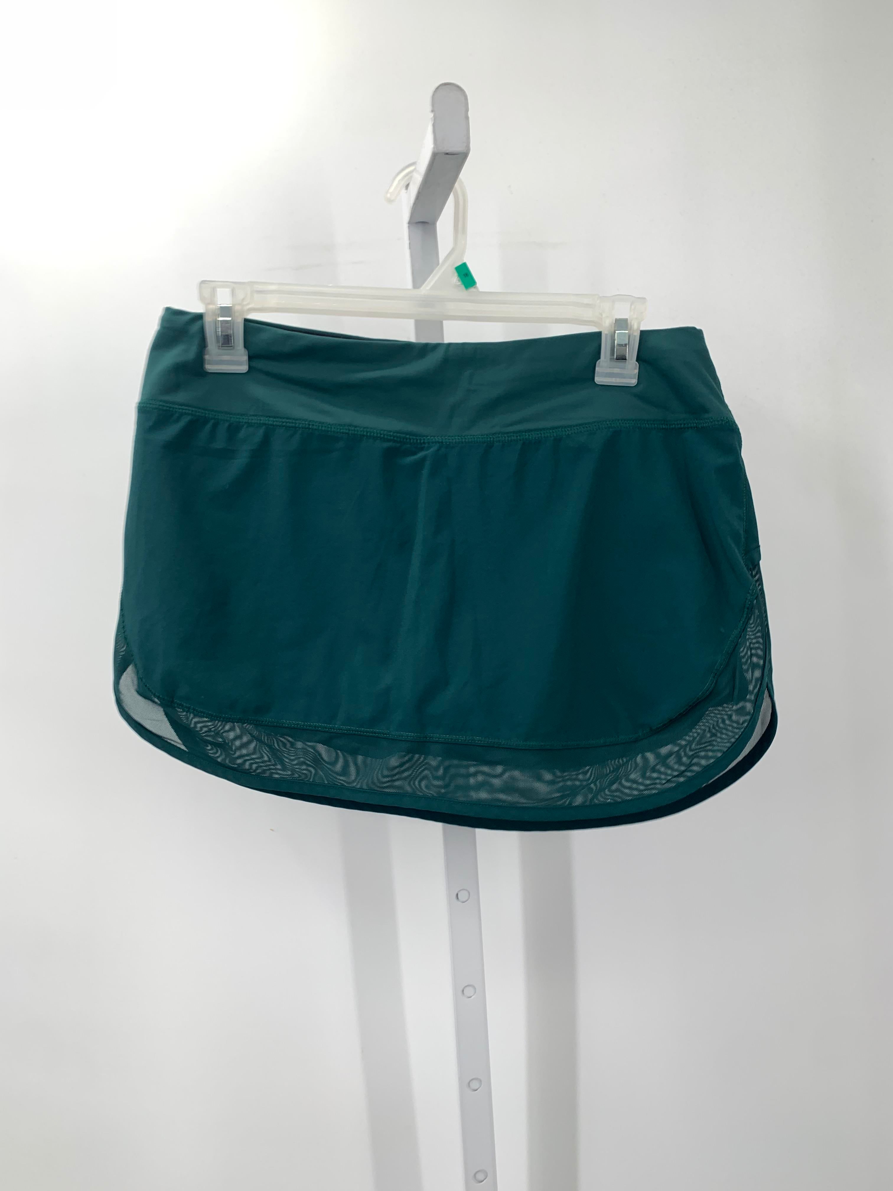 Lululemon Size 8 Misses Skirt