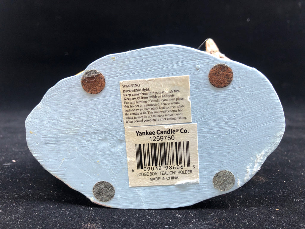 YANKEE CANDLE BLACK BEARS FISH TEALIGHT HOLDER.
