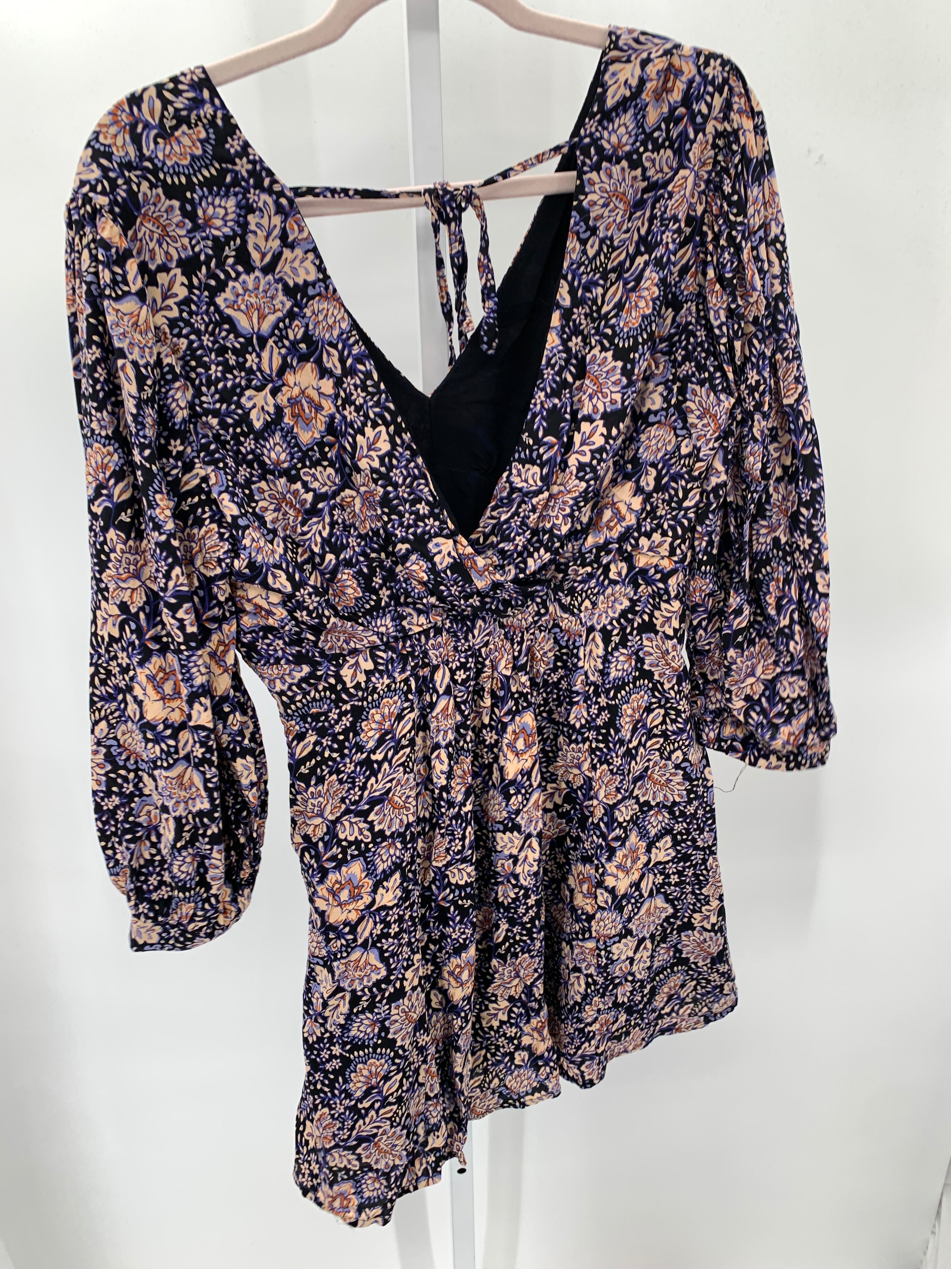 Size Large Misses Long Sleeve Dress