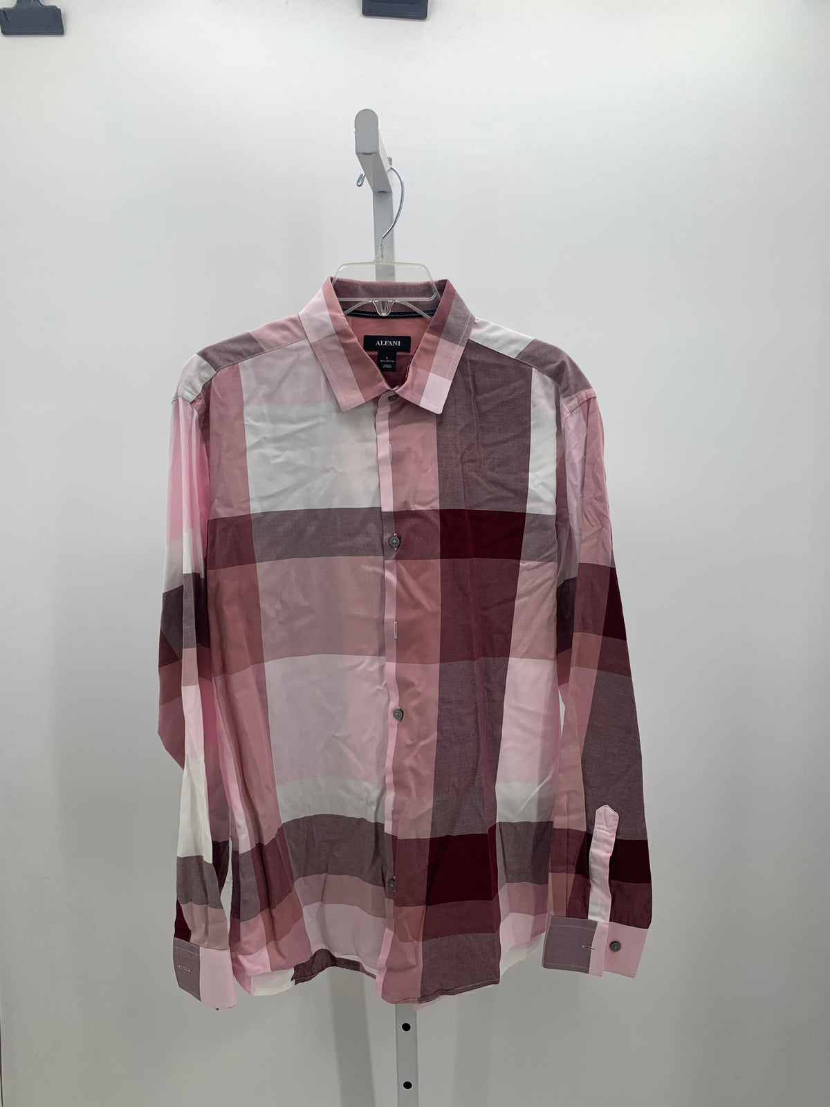 PLAID BTN DOWN