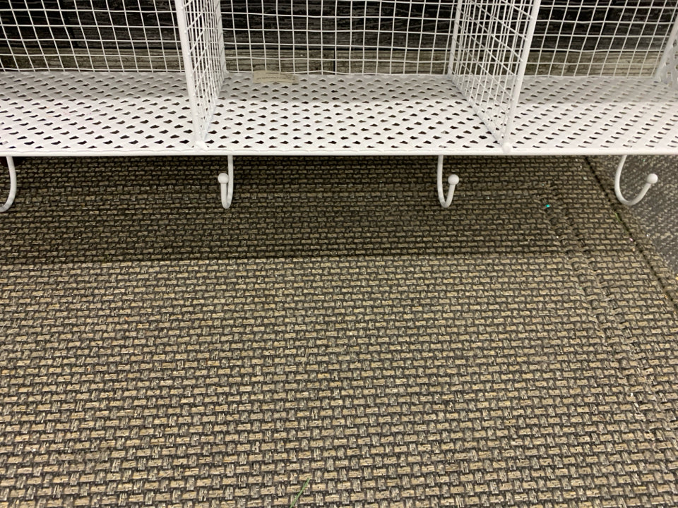 WHITE MESH WALL HANGING W 4 HOOKS AND CUBBIES.