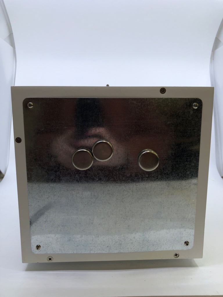 WHITE ORGANIZATION SPINNING CUBE W/ PULL-OUT DRAWER, 2 HOOKS & MAGNET WALL.