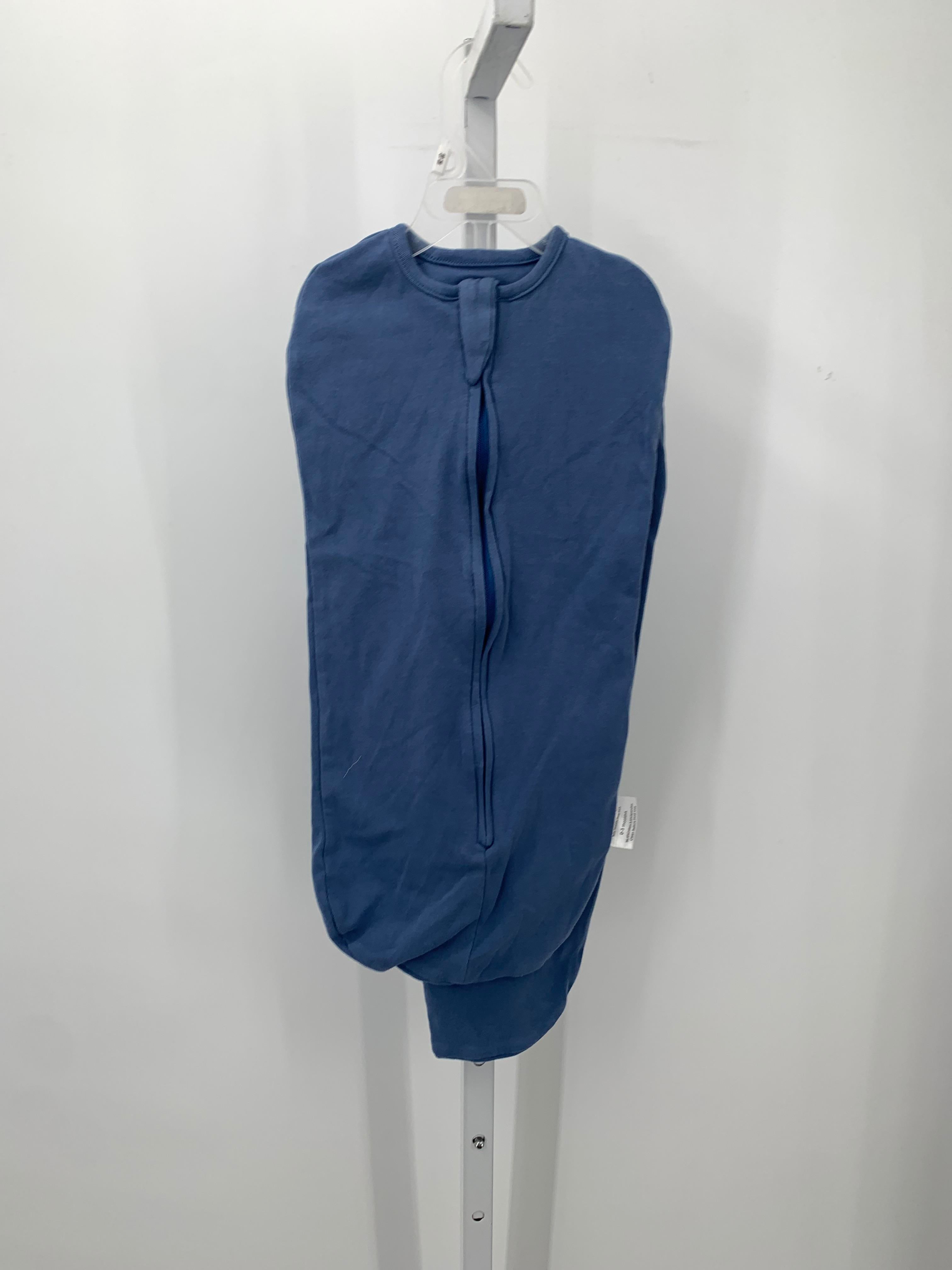 TWO SWADDLE SLEEP SAC.