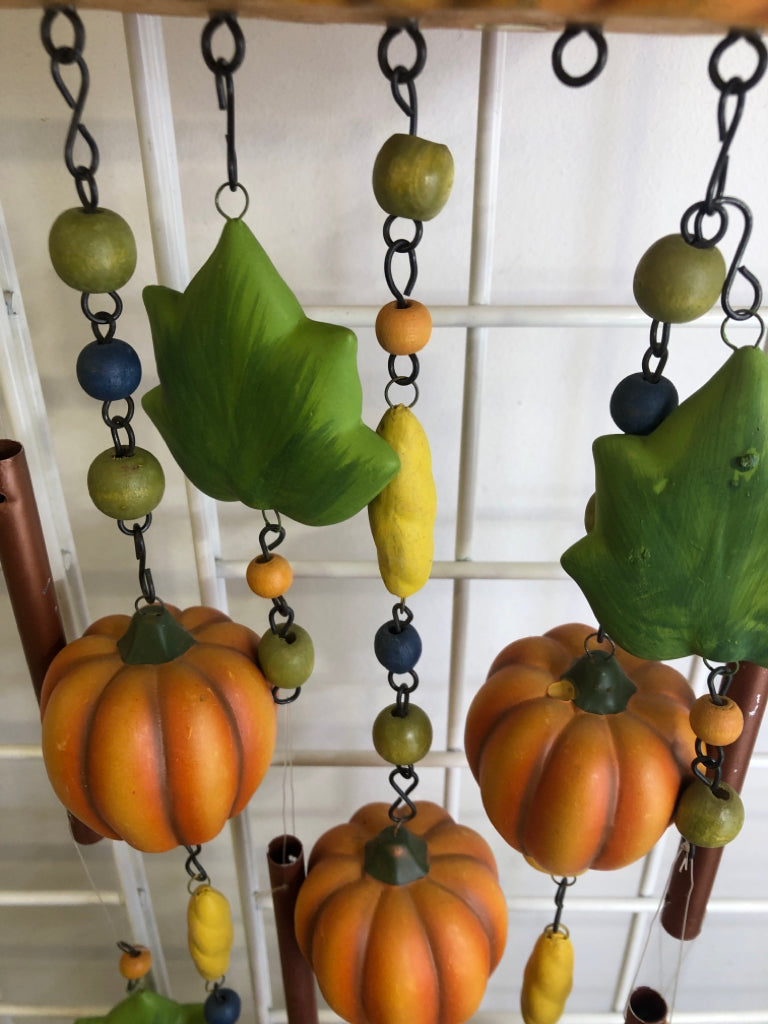 PUMPKIN WIND CHIME DECOR.
