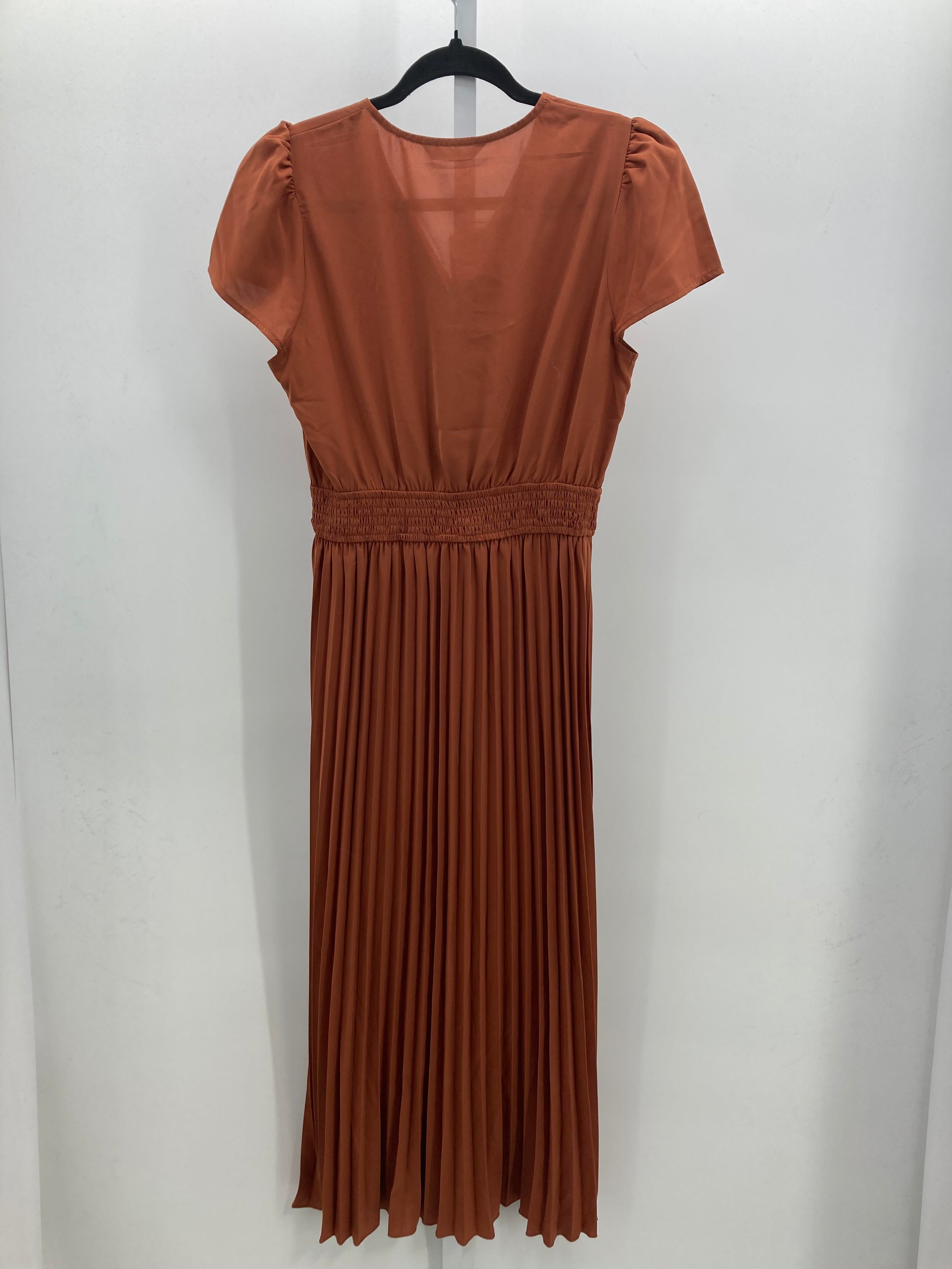 Size Small Misses Short Sleeve Dress