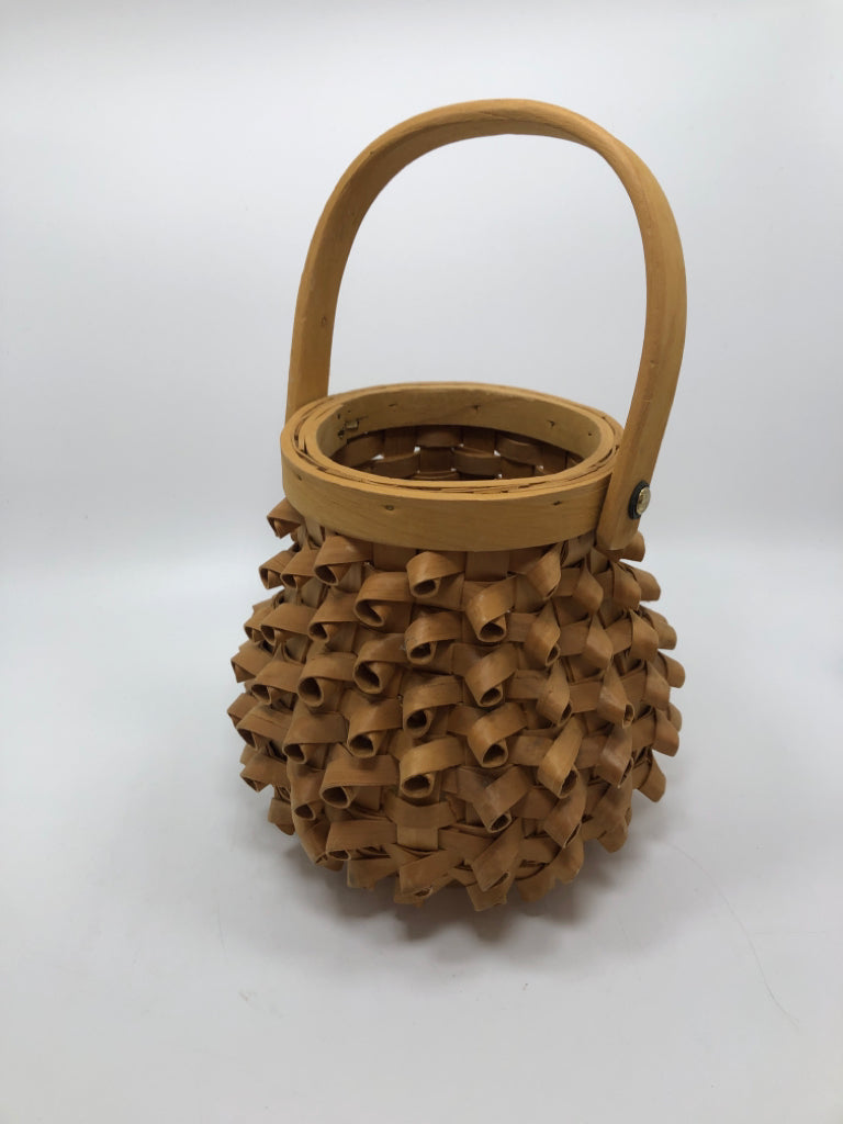 CURL WEAVE BASKET W/HANDLE.