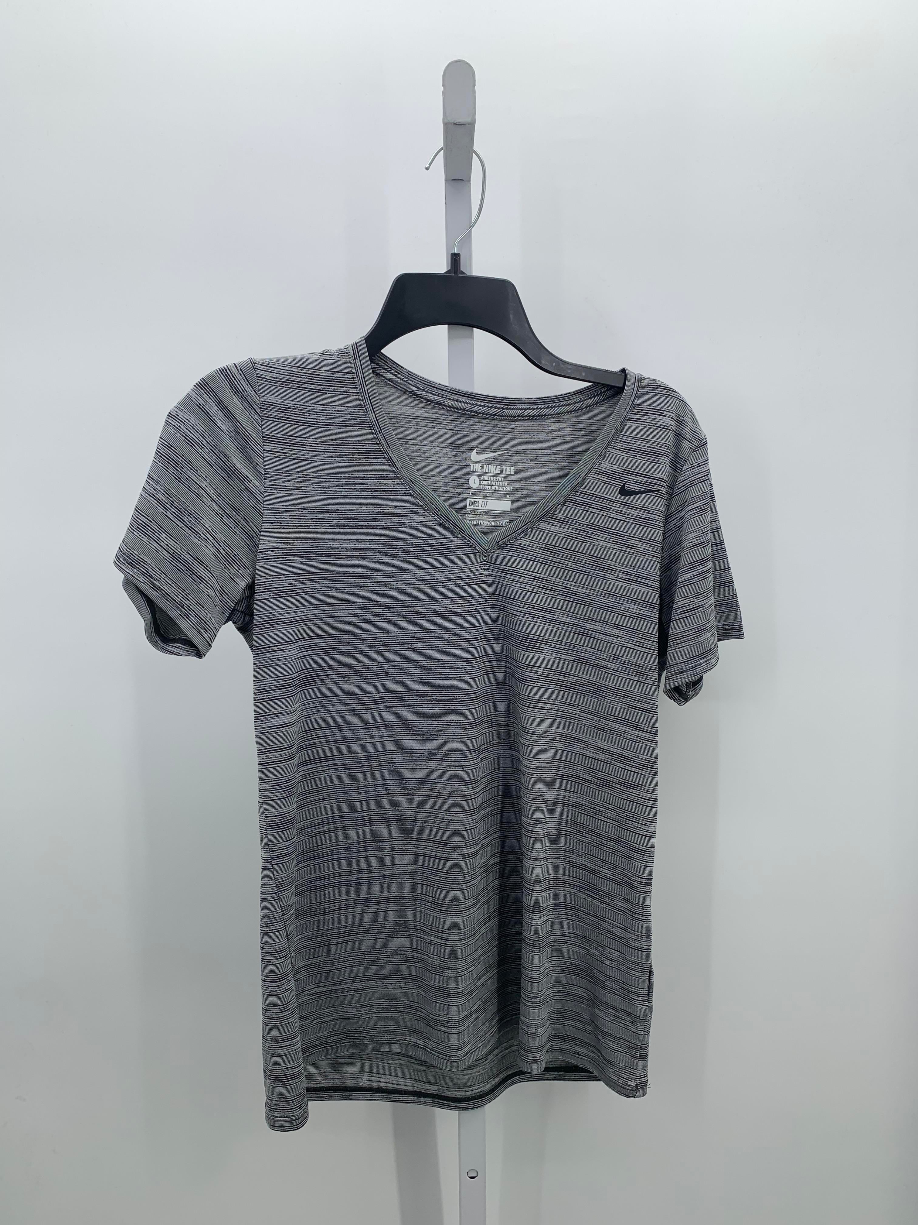 Nike Size Large Misses Short Sleeve Shirt