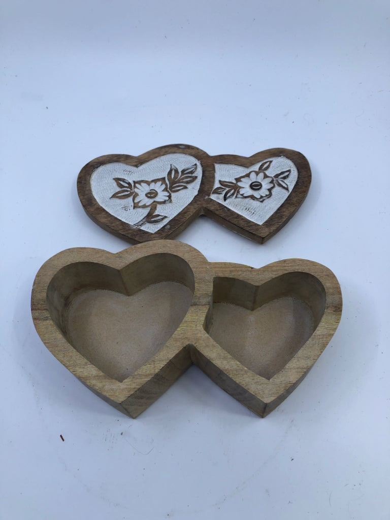 WOOD CARVED HEART SHAPED BOX.