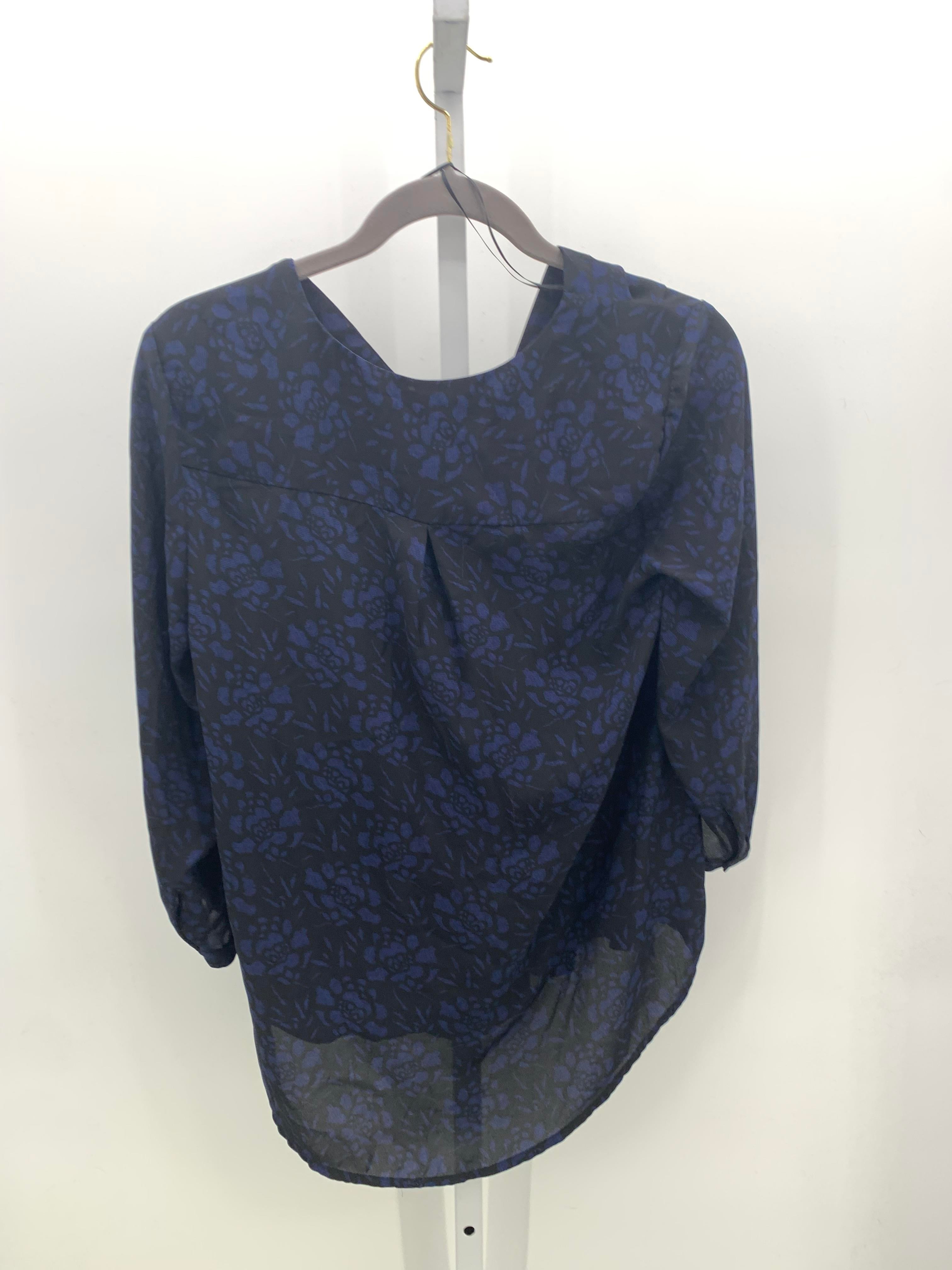 Dalia Collection Size Medium Misses 3/4 Sleeve Shirt