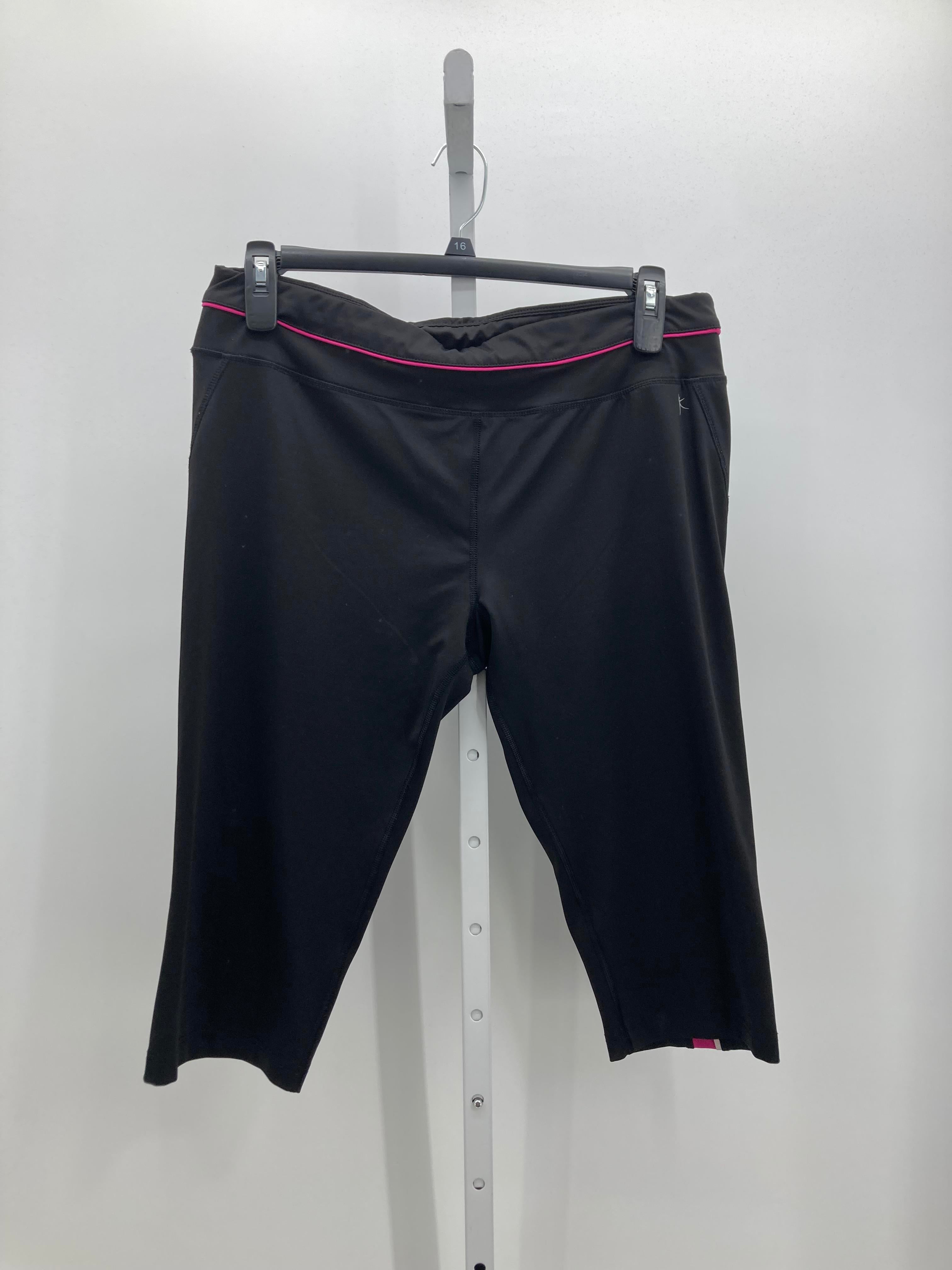 Danskin Now Size Extra Large Misses Capri Pants