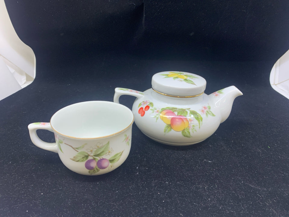 2PC FLORAL TEA FOR ONE- CUP+ TEAPOT SET.