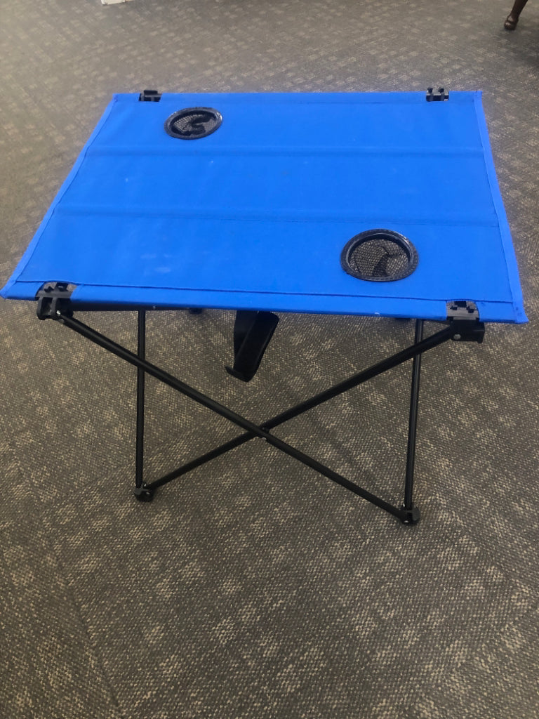 BLUE FOLDING PORTABLE TABLE.