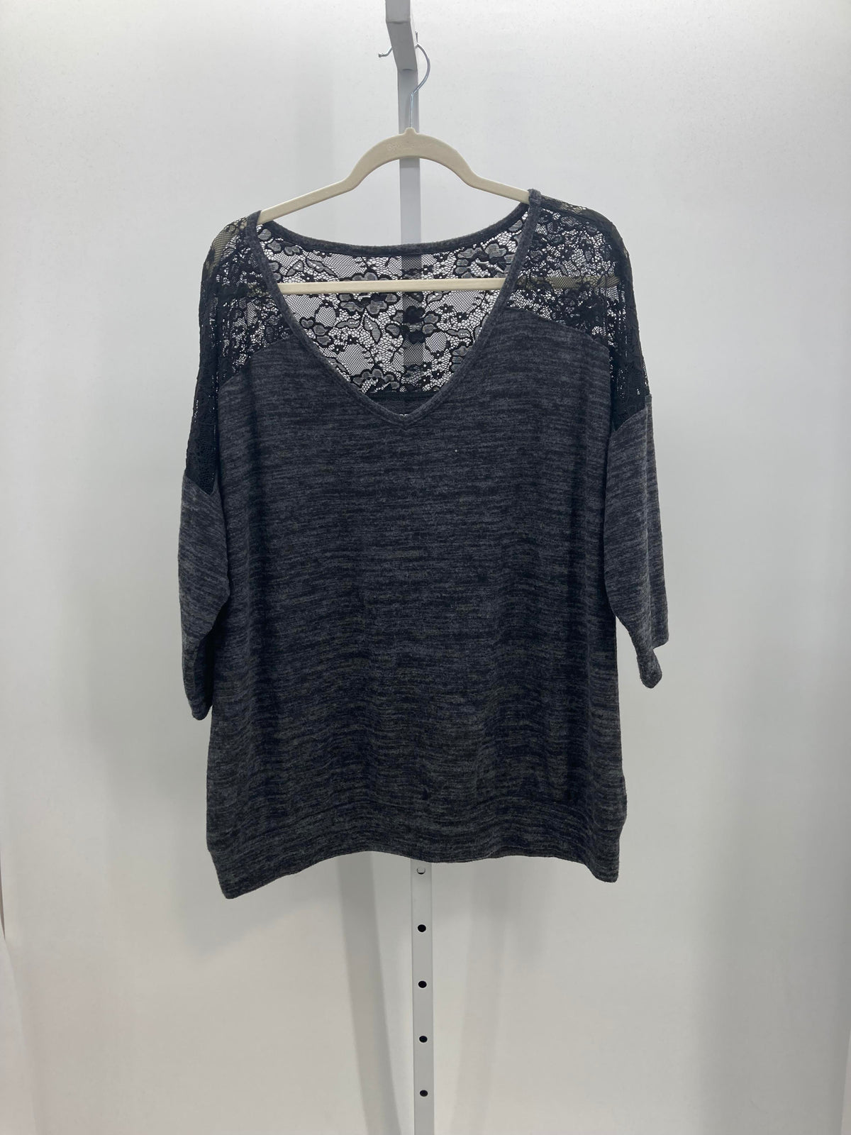 Torrid Size 1 Misses 3/4 Sleeve Shirt