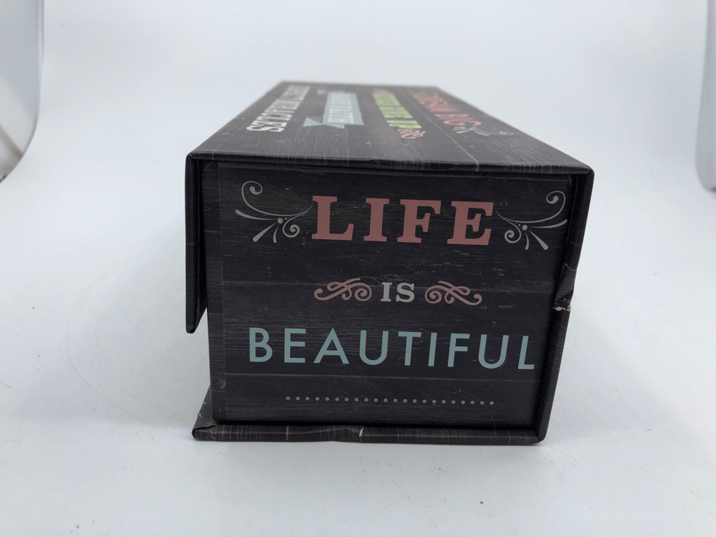 BLACK DREAM BIG RECTANGLE BOX.