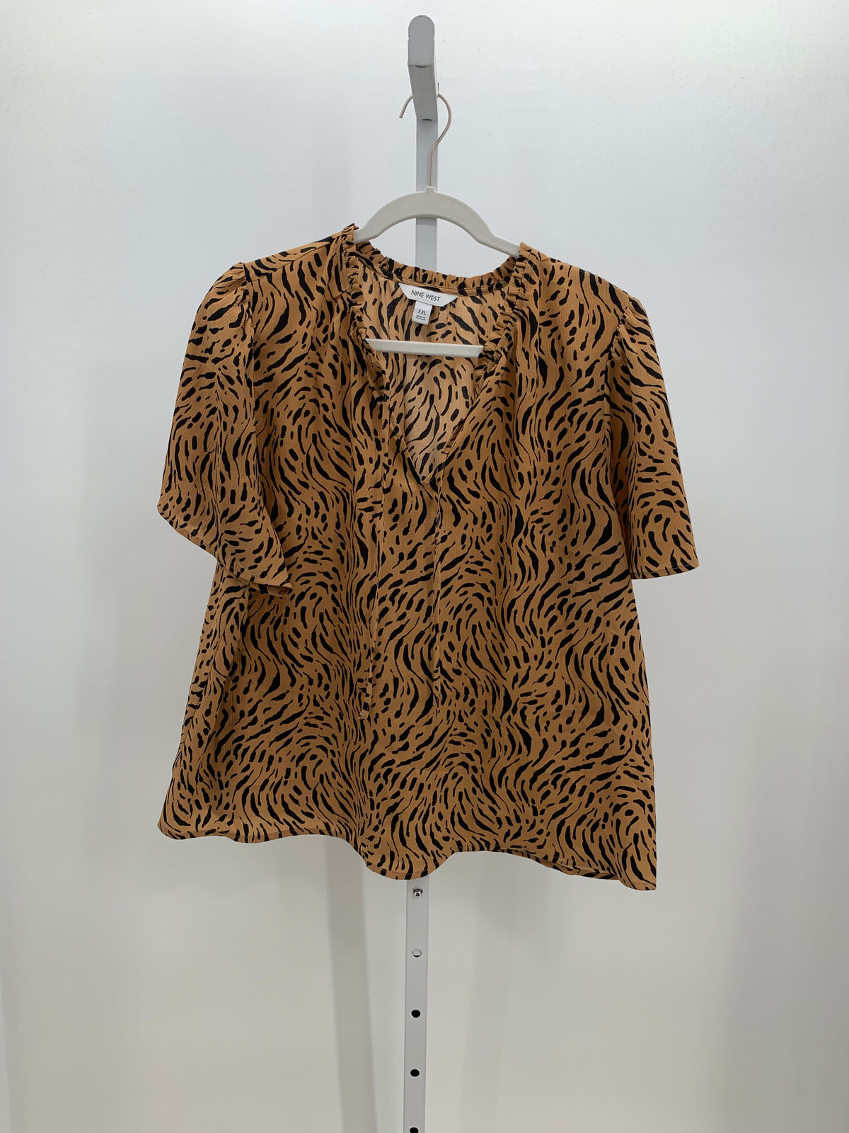 Nine West Size XXL Misses Short Sleeve Shirt