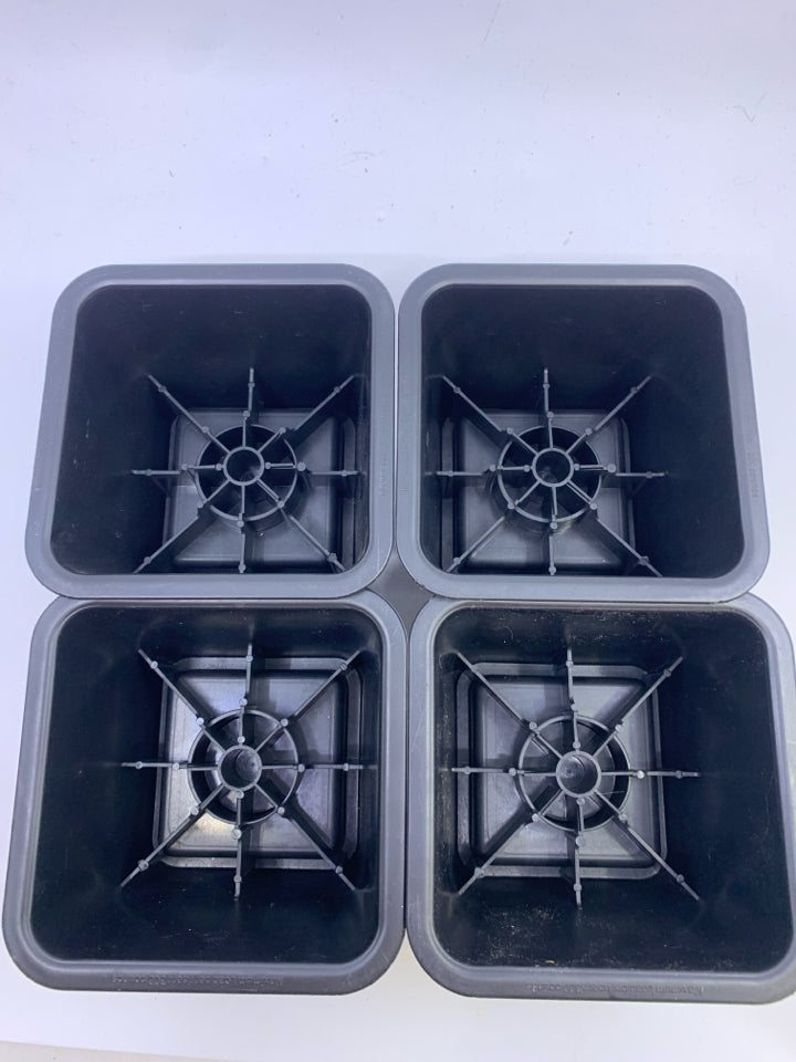 4 SHORT BED RISERS.