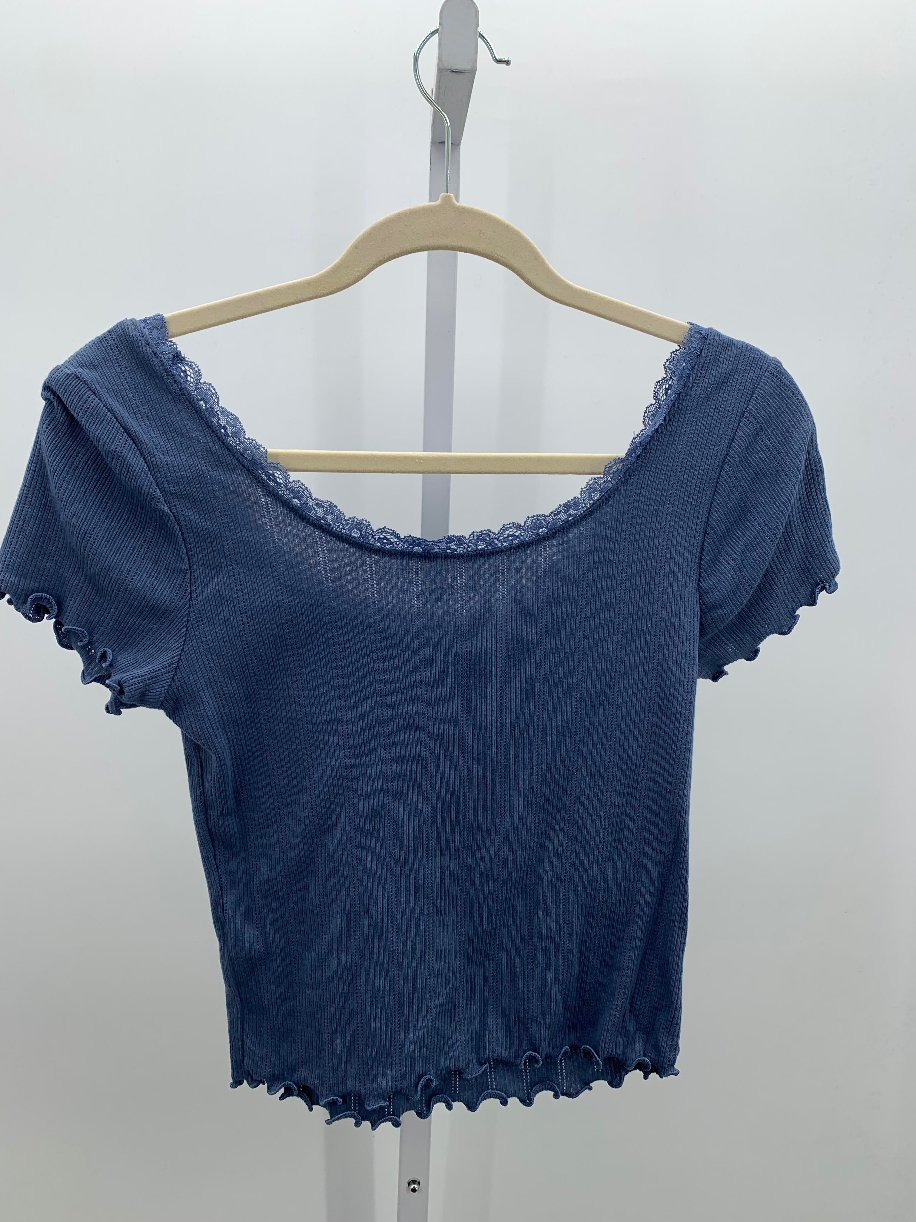 Arizona Size Small Juniors Short Sleeve Shirt