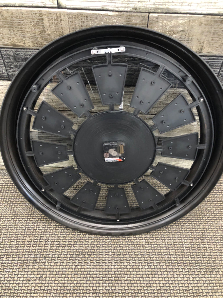 NUMERAL PLAQUES WALL CLOCK W/METALLIC BLACK FINISH FIRST TIME & CO.