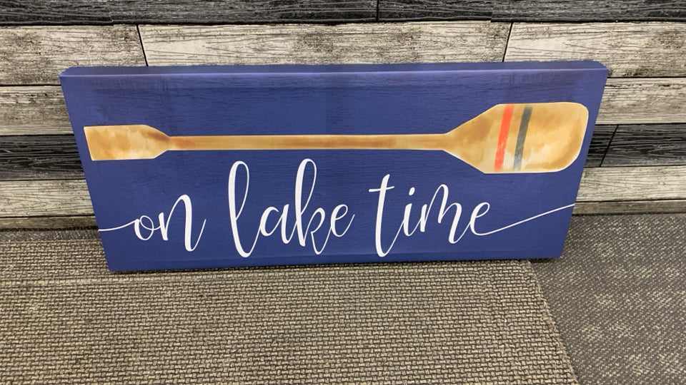 ON LAKE TIME CANVAS PRINT.