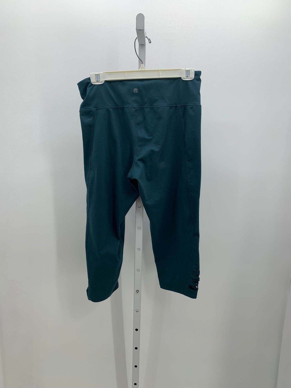 C9 Size Extra Large Misses Capri Pants