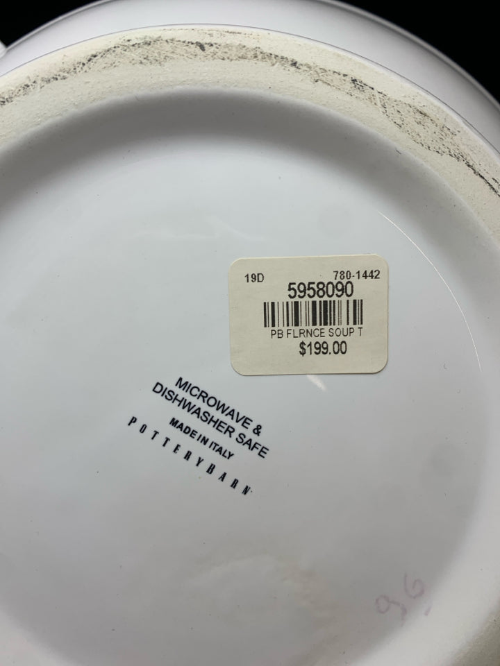 LARGE HEAVY SOUP TUREEN W/ LID.