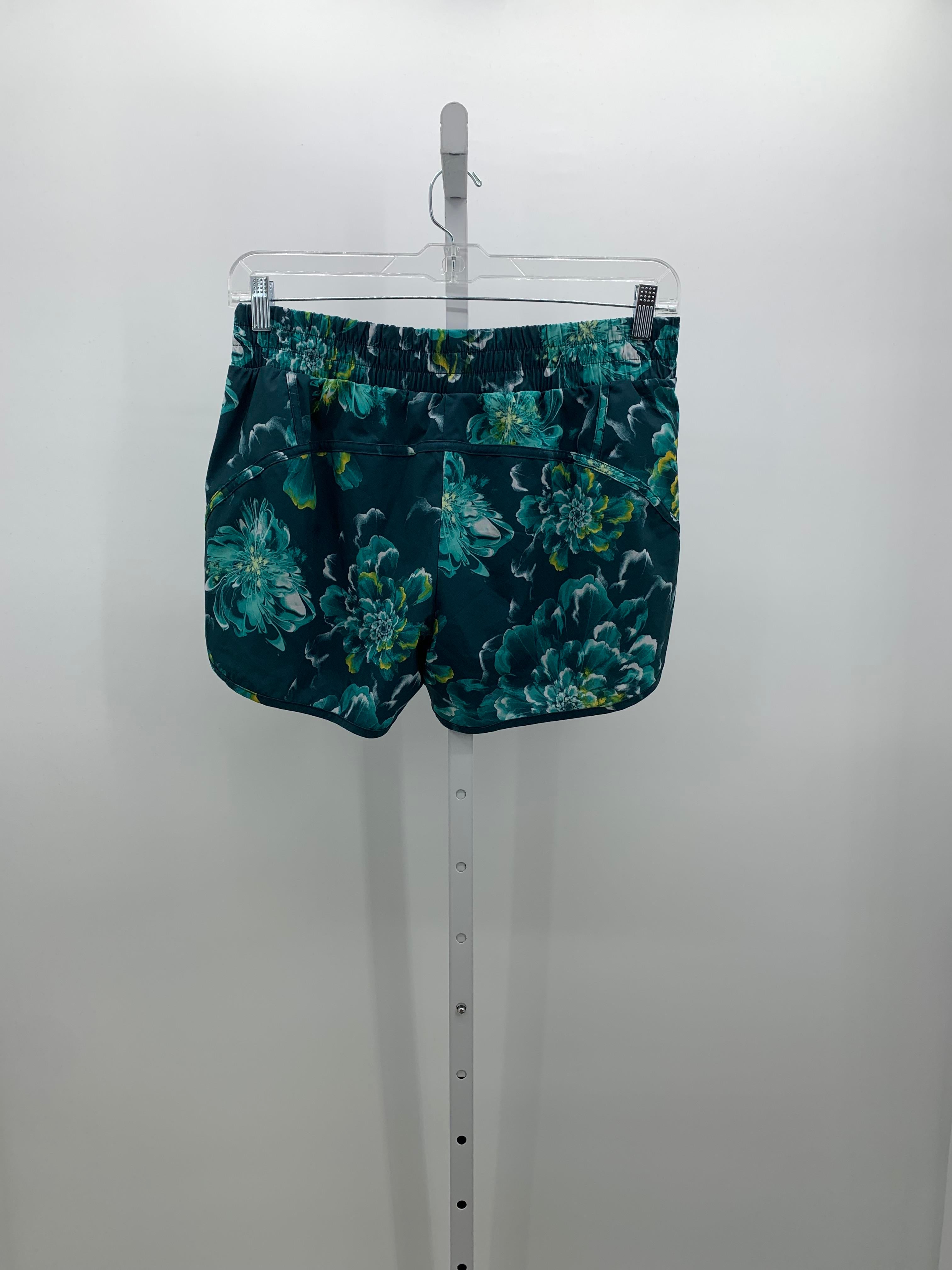 Avia Size Large Misses Shorts