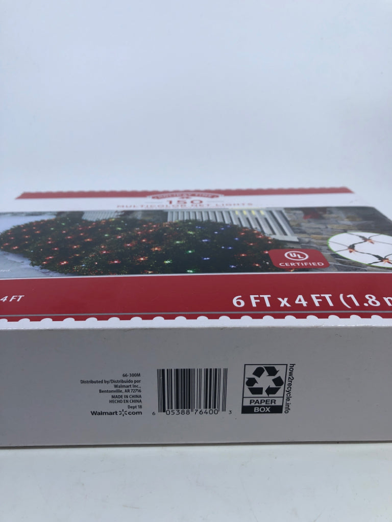 NIB MULTICOLRED NET LIGHTS.